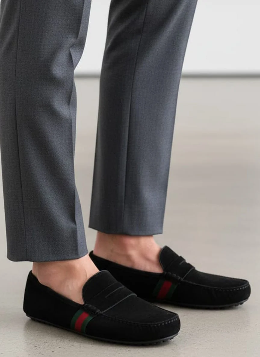 32mc-gucci-black-suede-loafers-size-9.5.jpg (Copy) (Copy)
