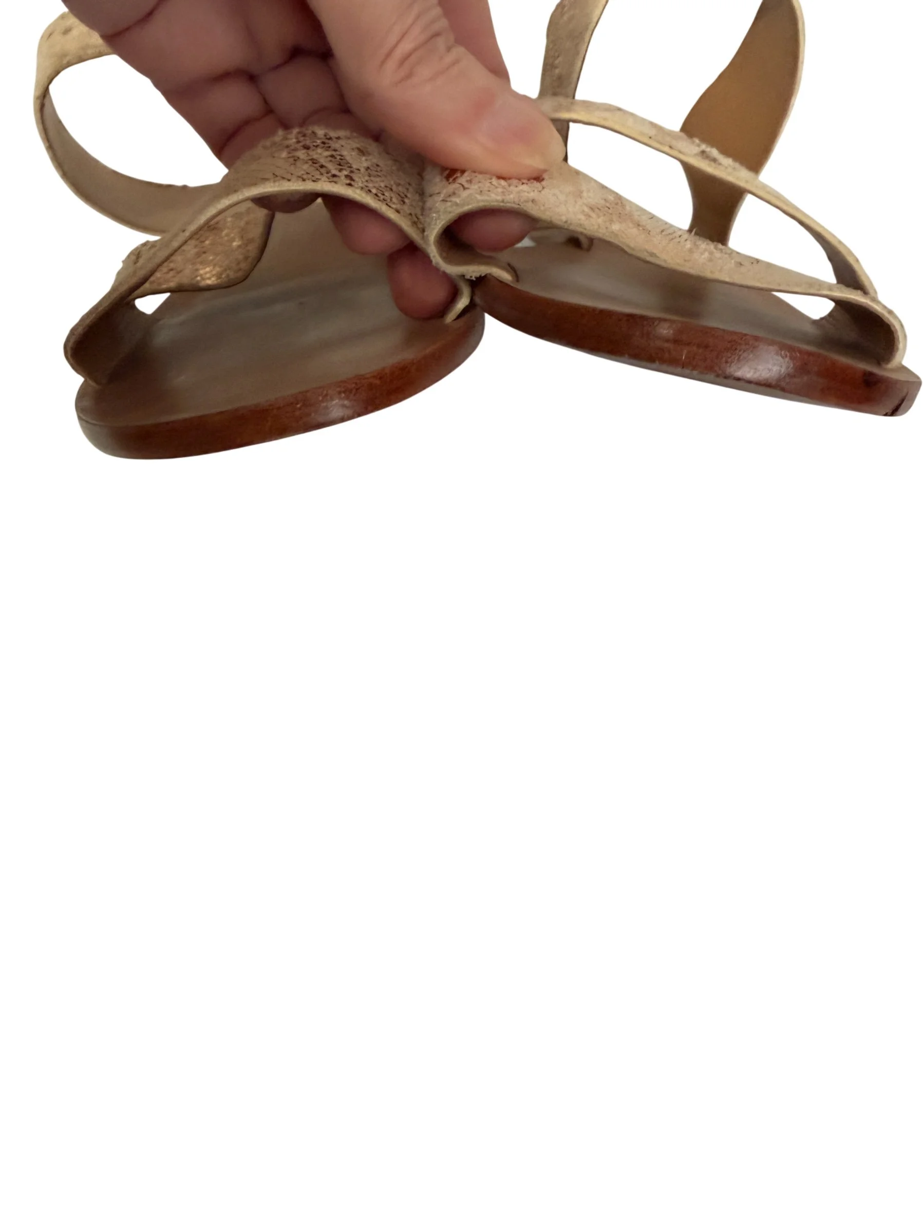 32dp4-kaanas-sandals.jpg (Copy)