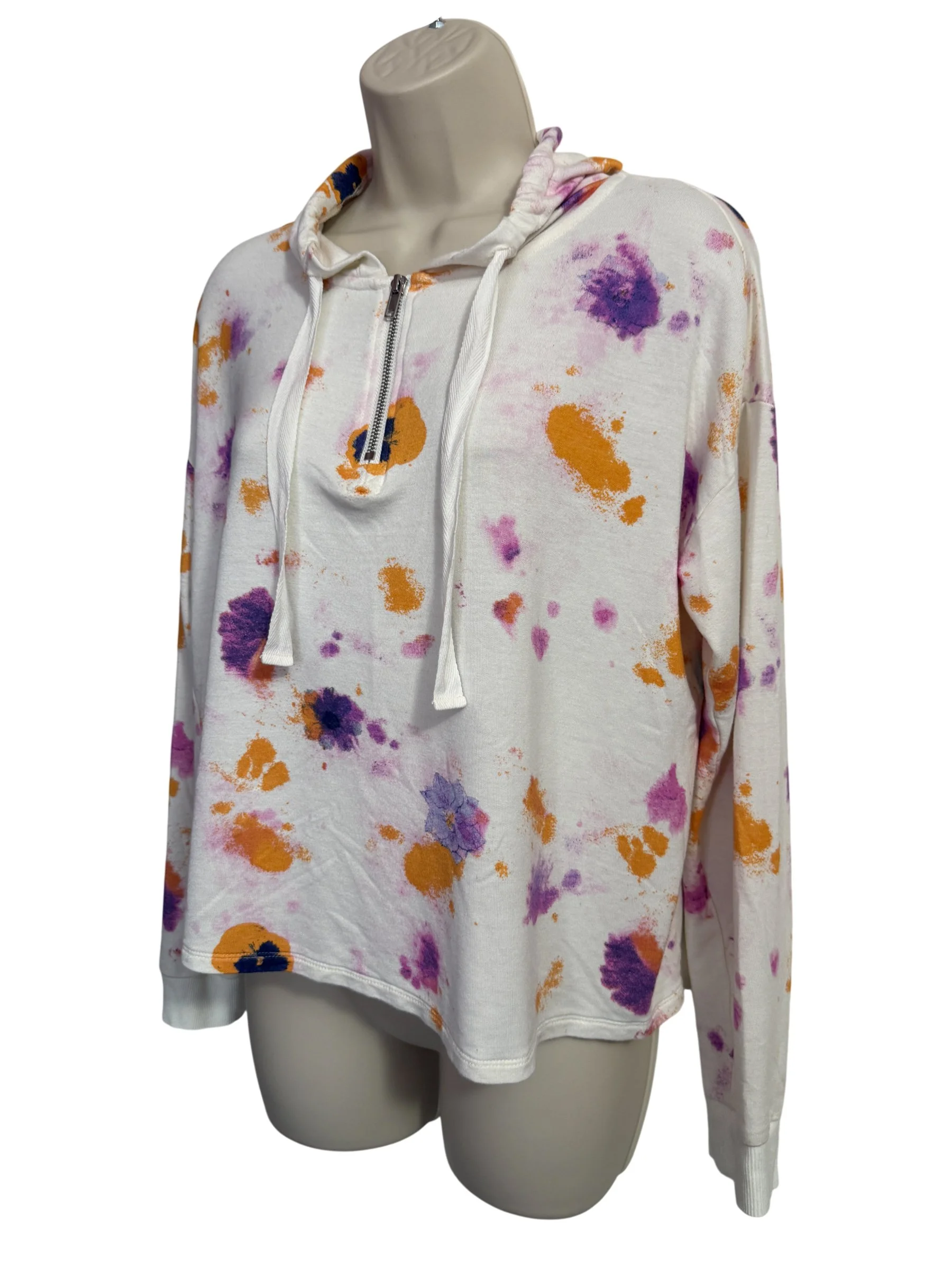 30dp2-candace-cameron-bure-hoodie-size-s.jpg (Copy)