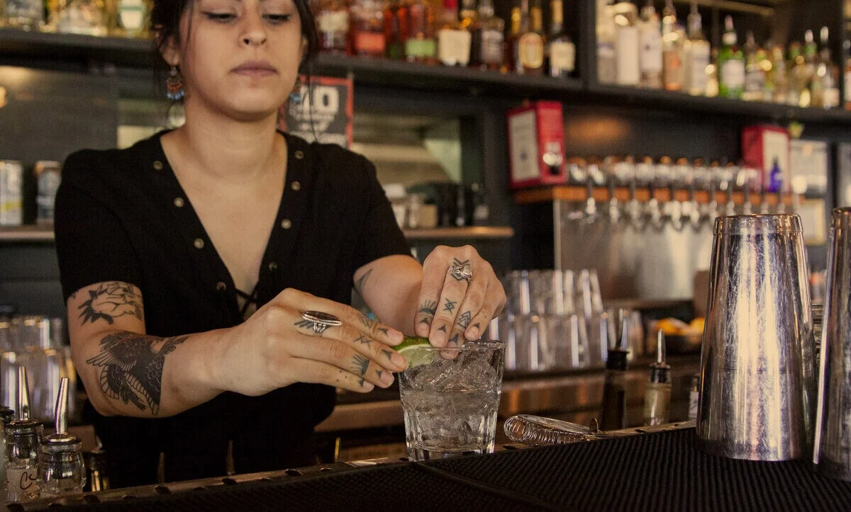 Whiteowl_Finder2019_drink.jpg