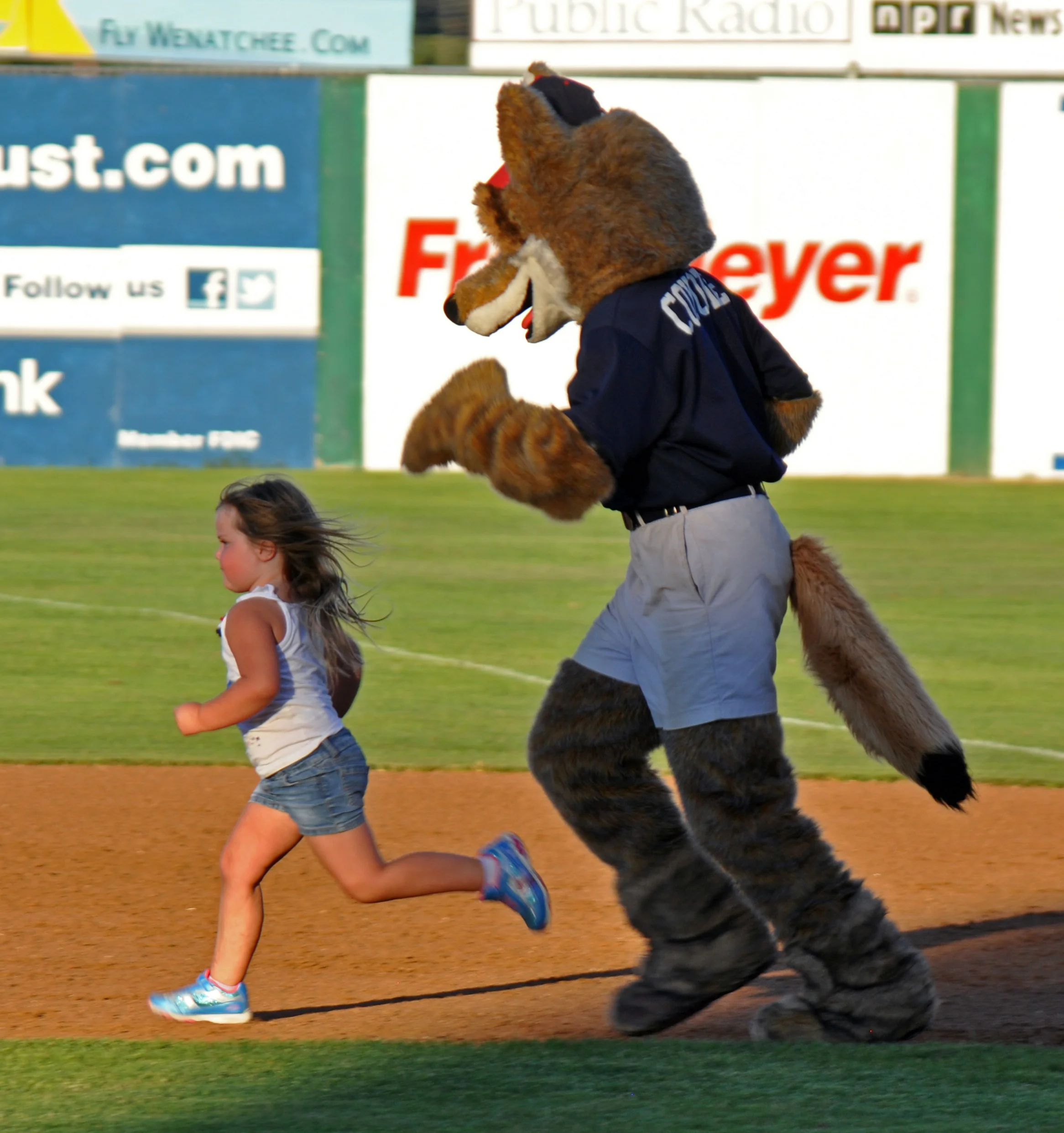 DSC_0022_edited-1.JPG