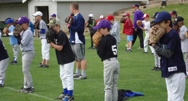 AppleSox campers work at the Pitching/Catching camp, which will run June 27-29, 2016. A Hitting/Fielding camp will be held for FOUR days, July 11-14, 2016.