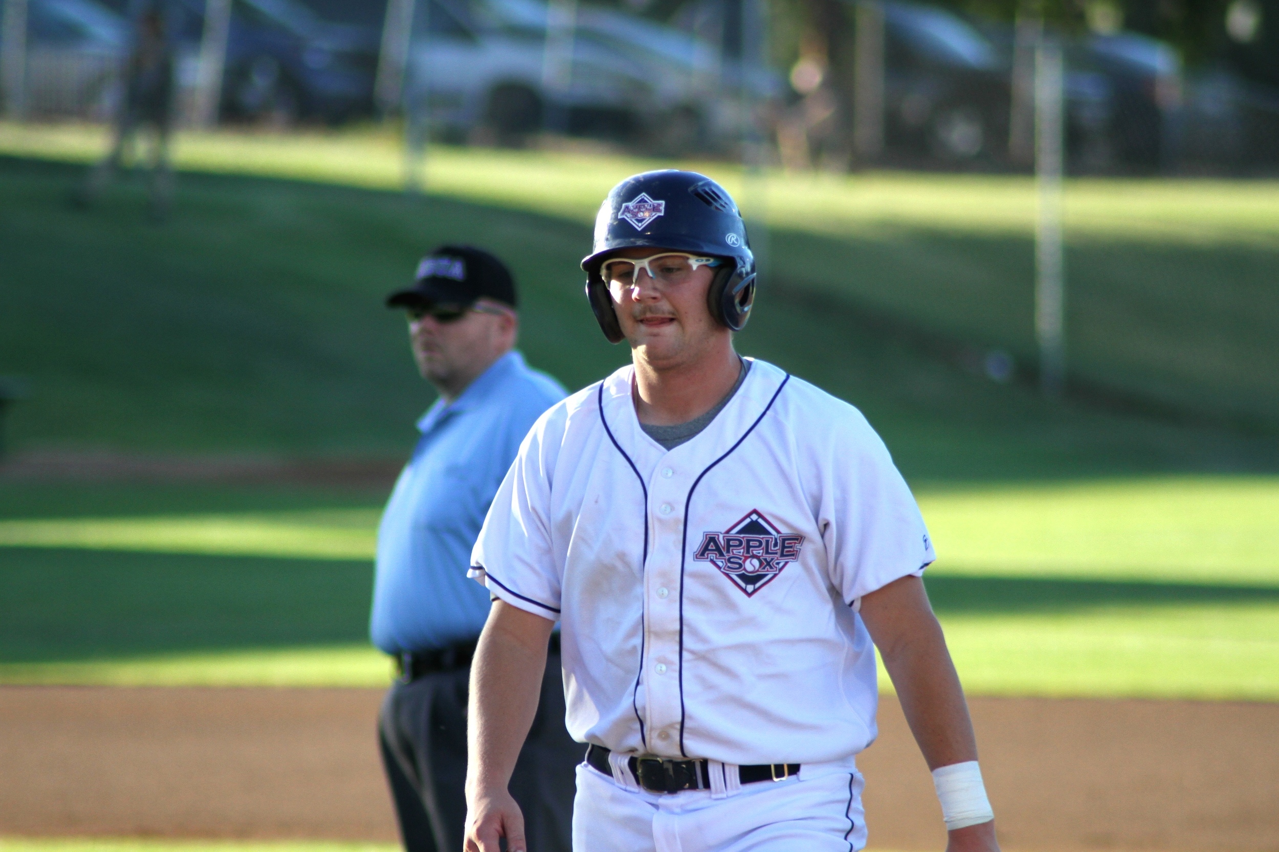 Wenatchee was never able to get its bats going, Sunday, and Yakima Valley pounced on the Sox in three big run scoring innings, to get the sweep. 