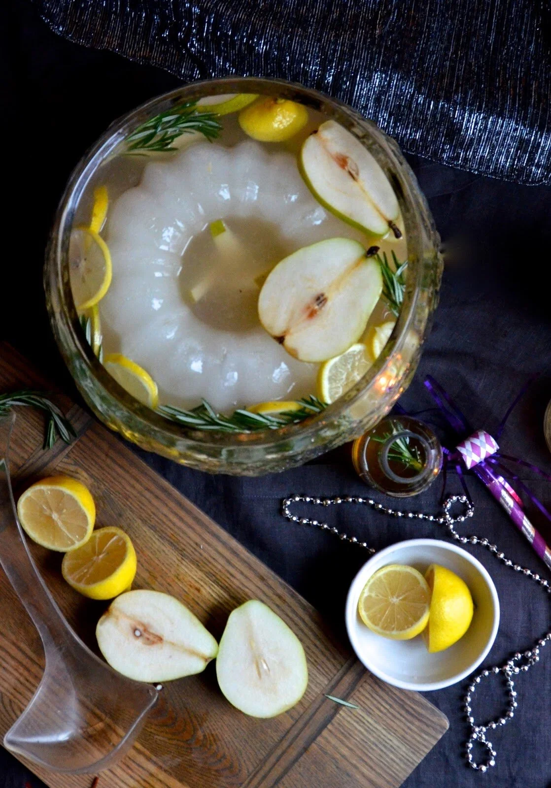 Sparkling+Rosemary+Pear+Party+Punch.jpg