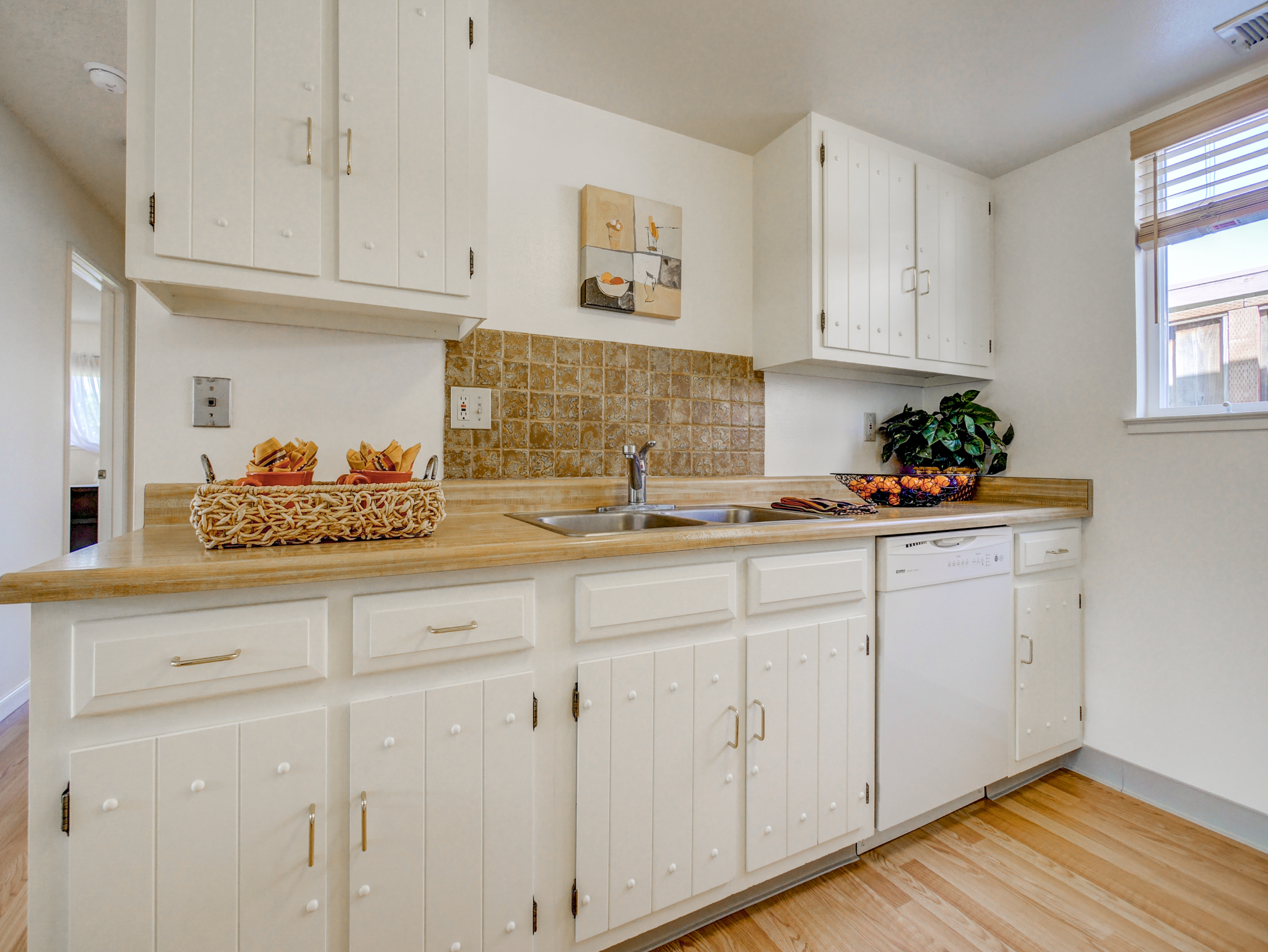 407 Spruce-29.jpg