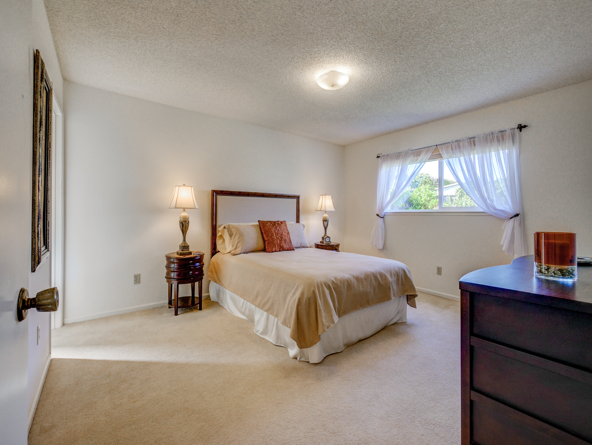 407 Spruce-34.jpg