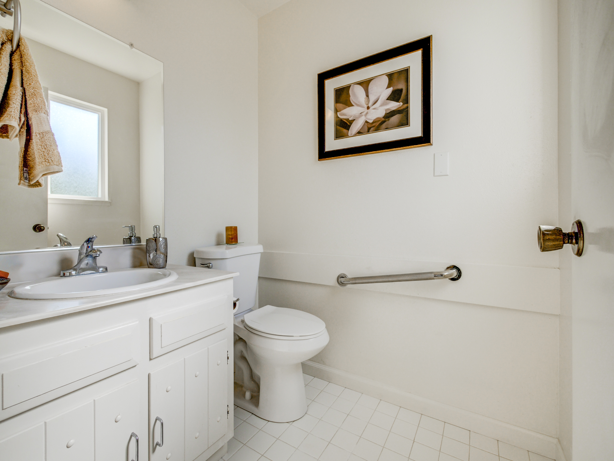 407 Spruce-37.jpg