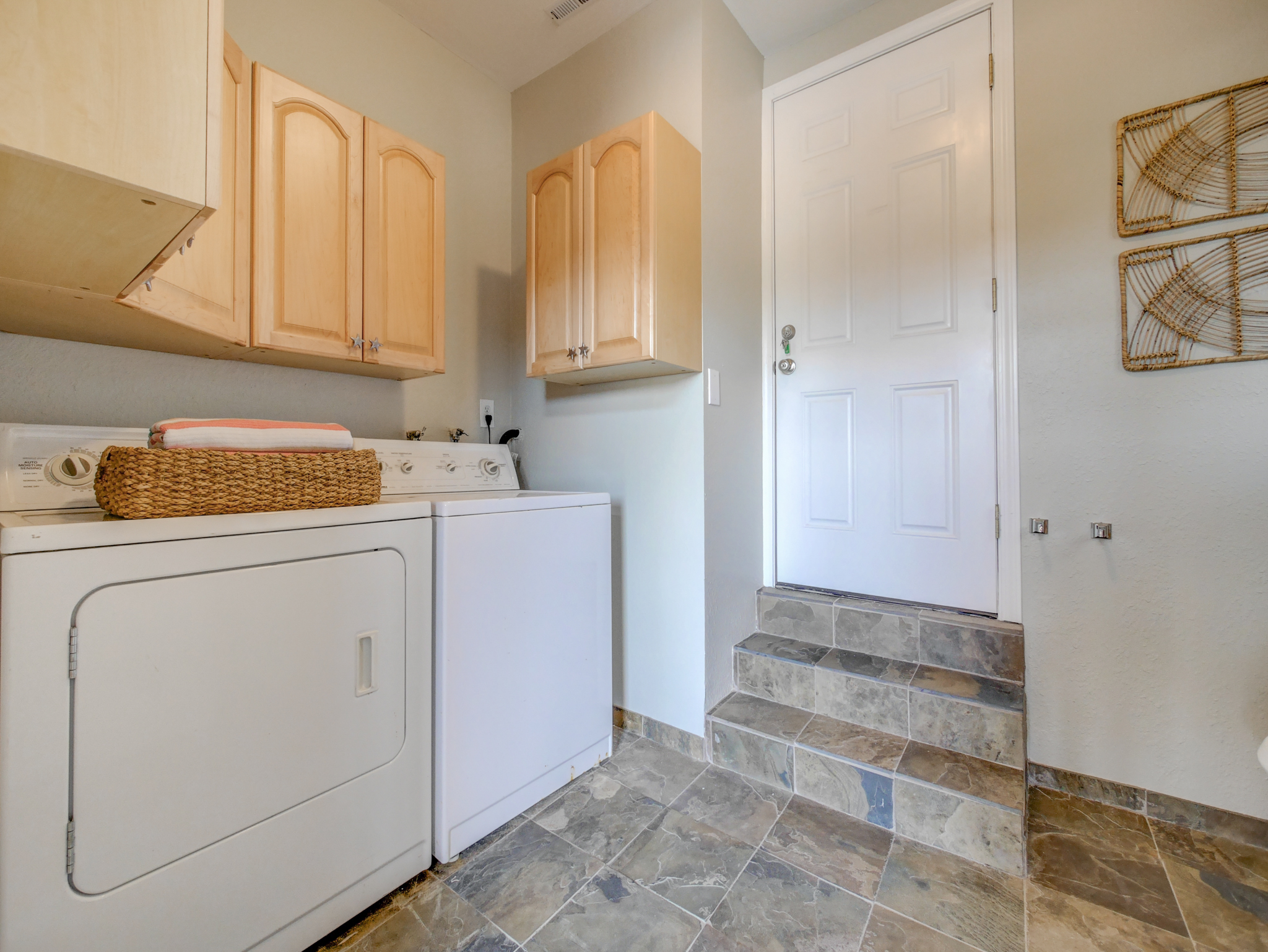 126 Venetian-42.jpg