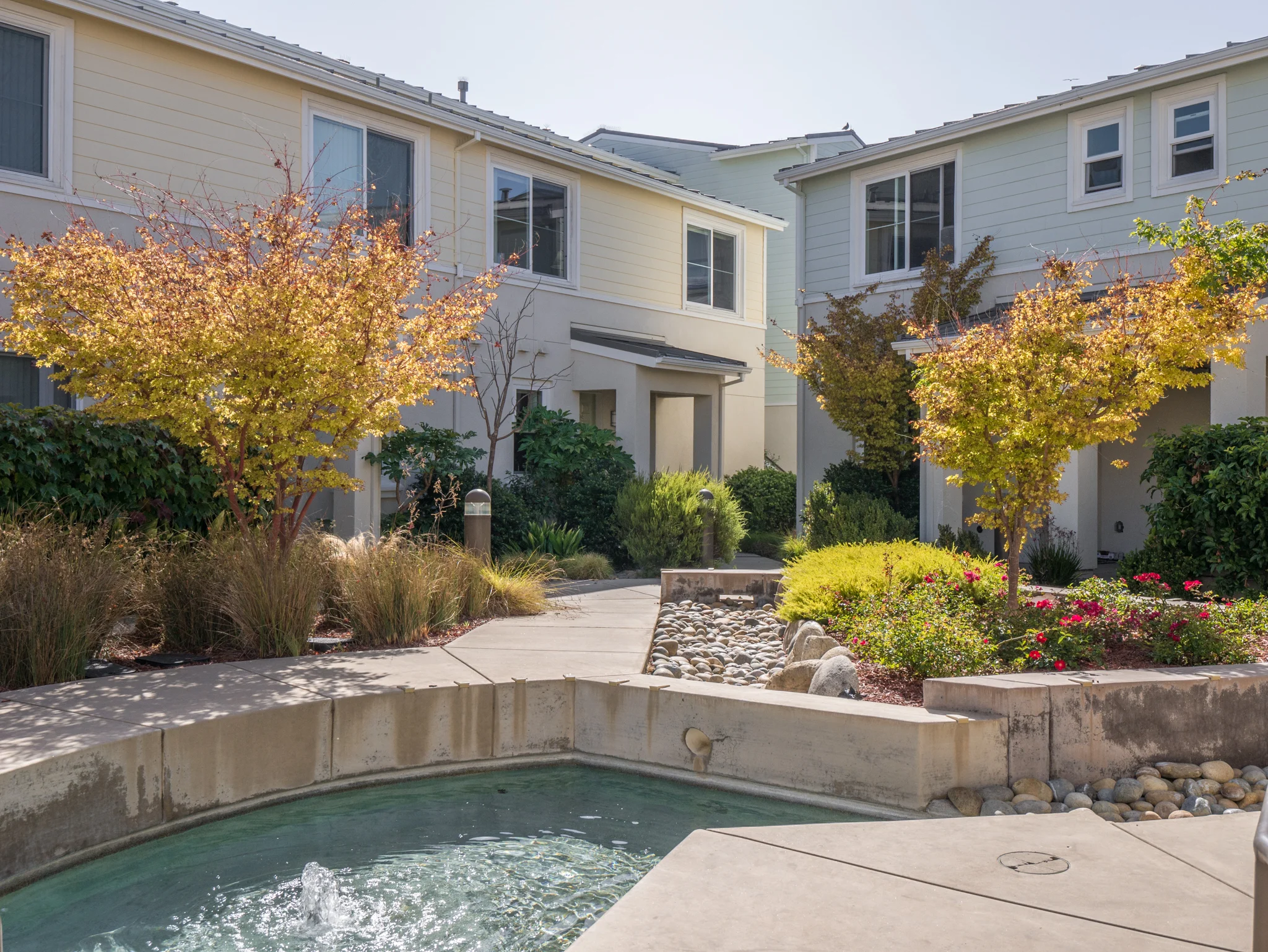 1066 41st #104-6.jpg