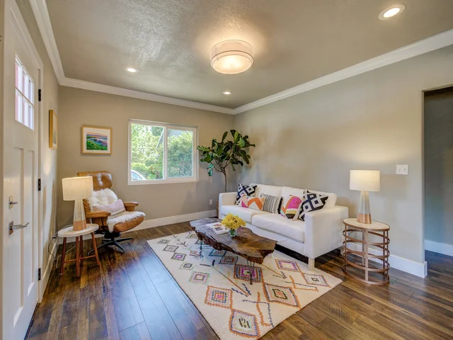 311 Morrissey Boulevard, Santa Cruz