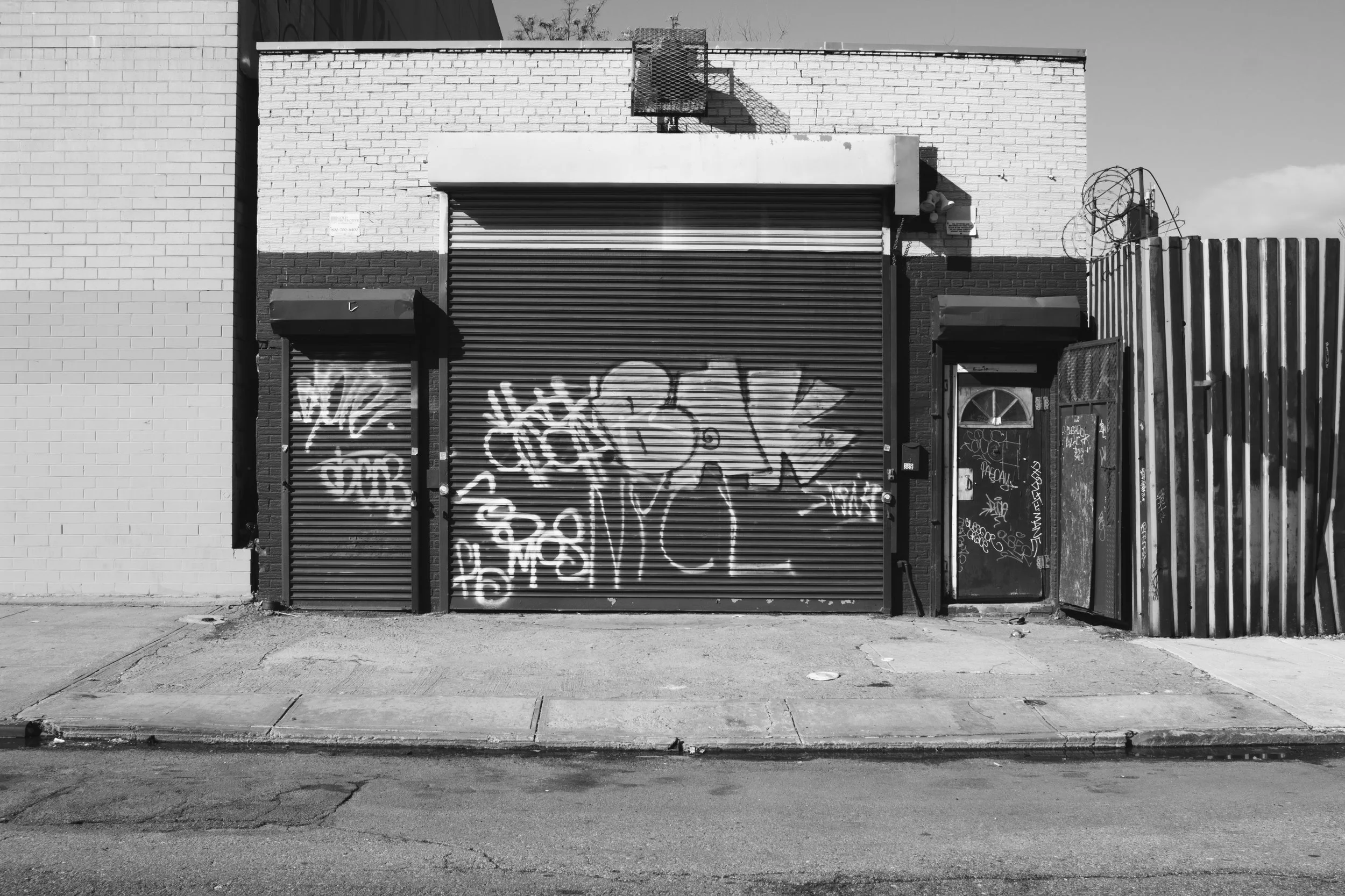 garage_02.jpg