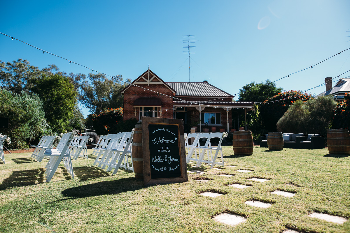 Peggy Saas-Perth Wedding Photographer-Torrens House York Wedding-29.jpg