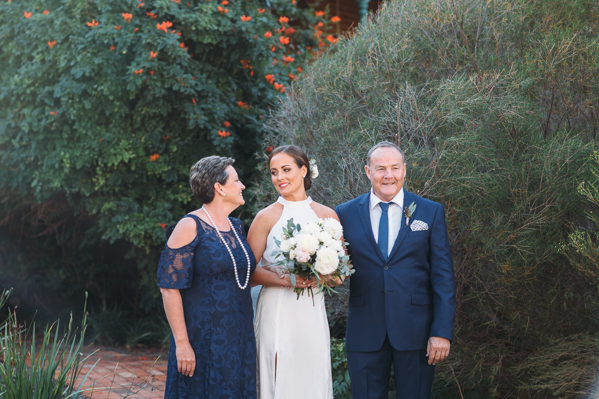 Peggy Saas-Perth Wedding Photographer-Torrens House York Wedding-44.jpg