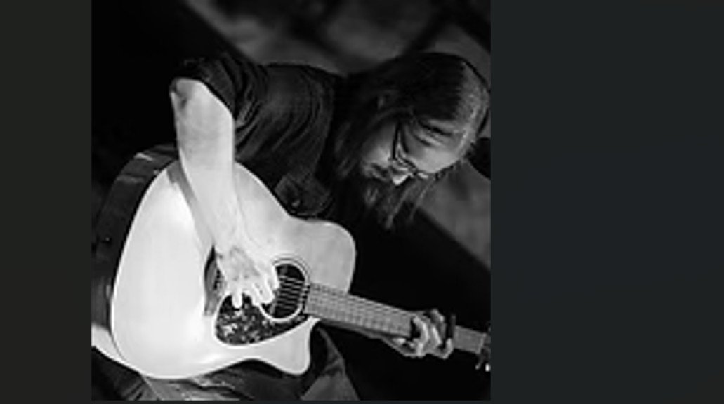 Live Music: Luke Bakken