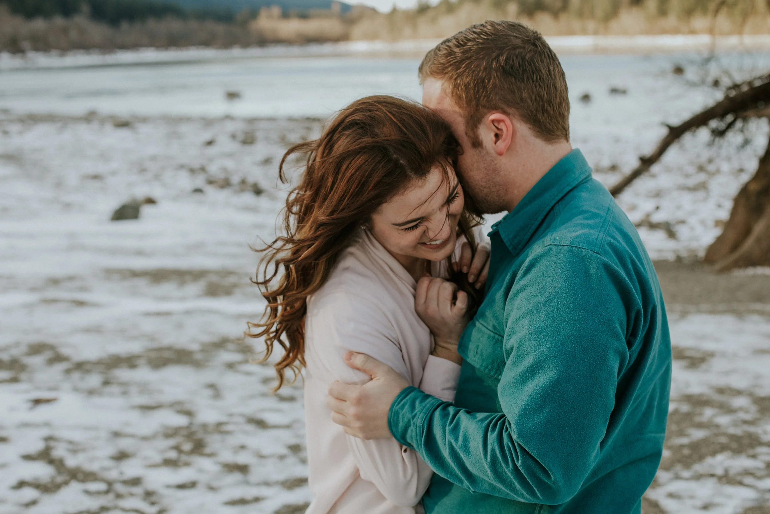 Rattlensnake ridge lake engagement couple hipster in-love pinterest poses