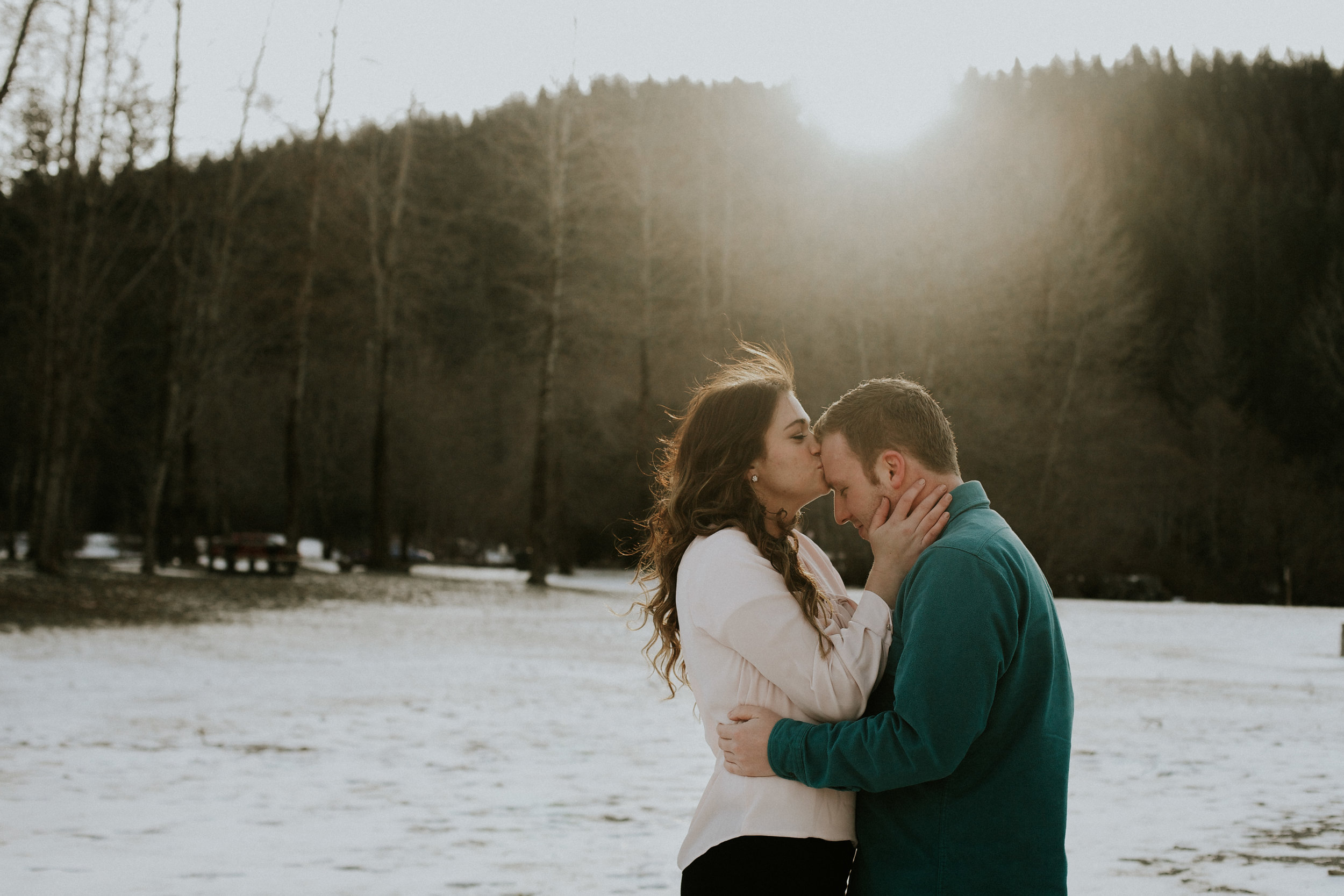 Rattlensnake ridge lake engagement couple hipster in-love pinterest poses