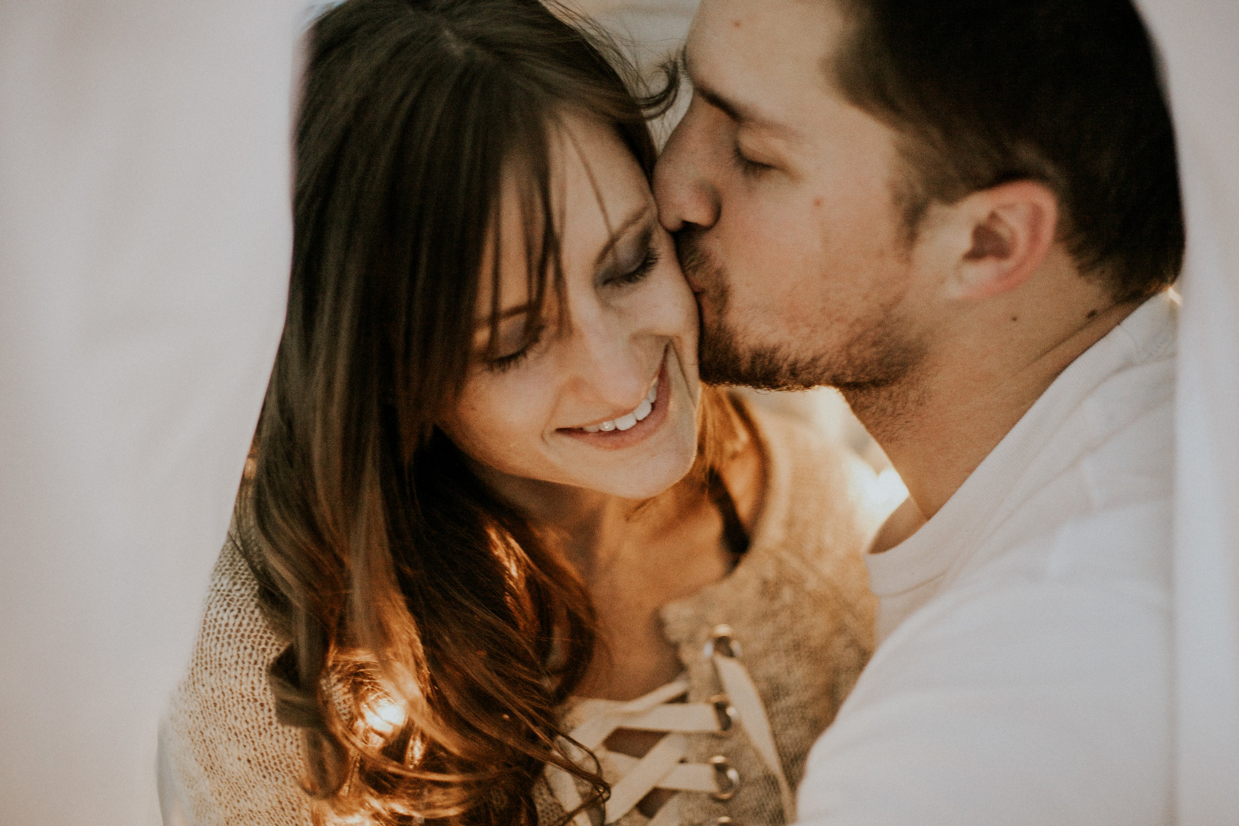 Seattle in home snuggle session engagement