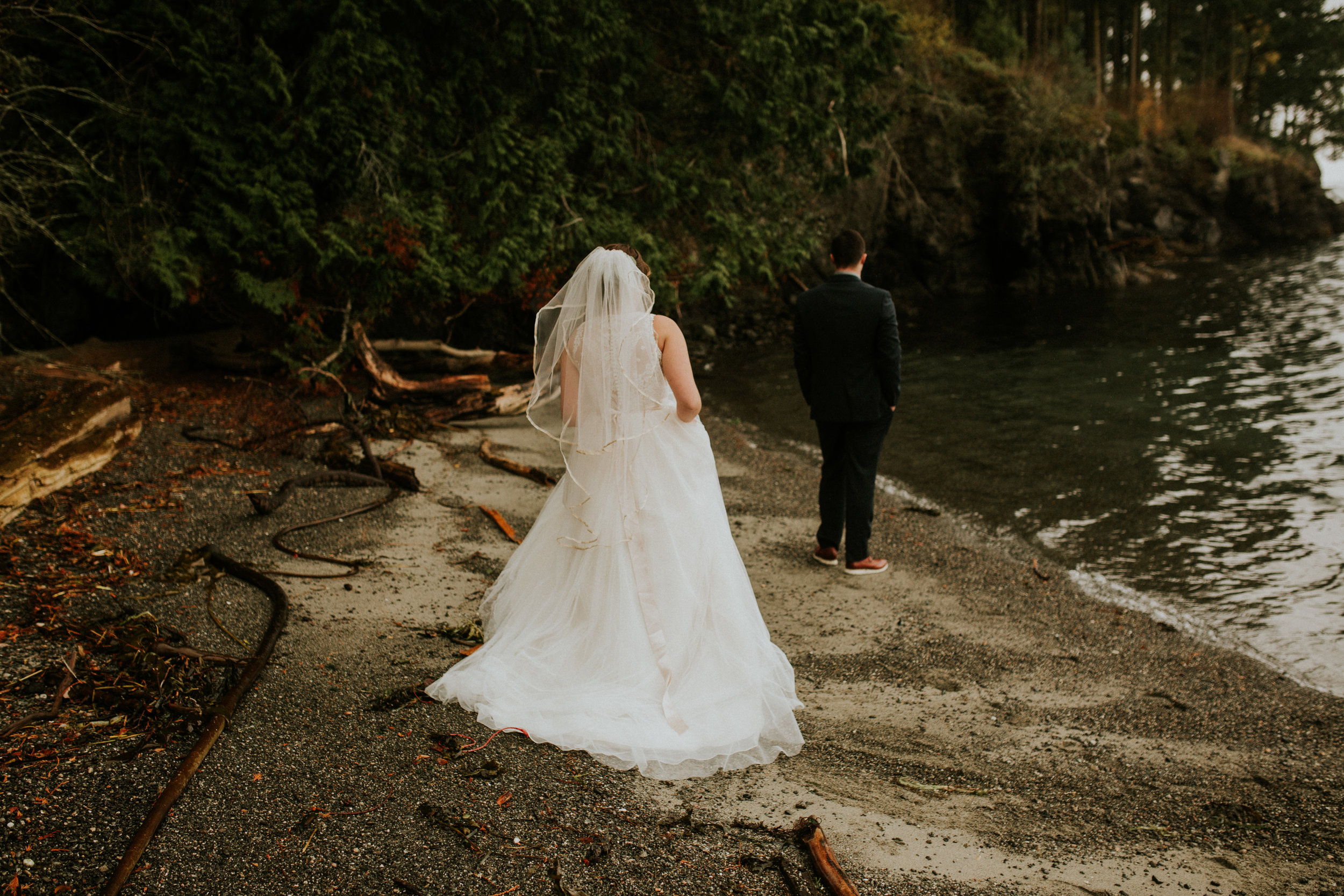 Island adventure elopement