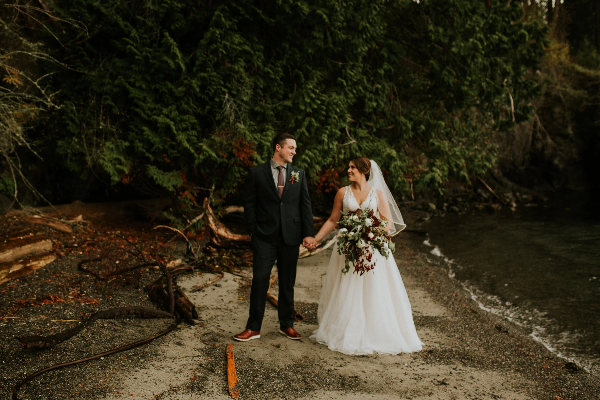 Friday Harbor adventure elopement
