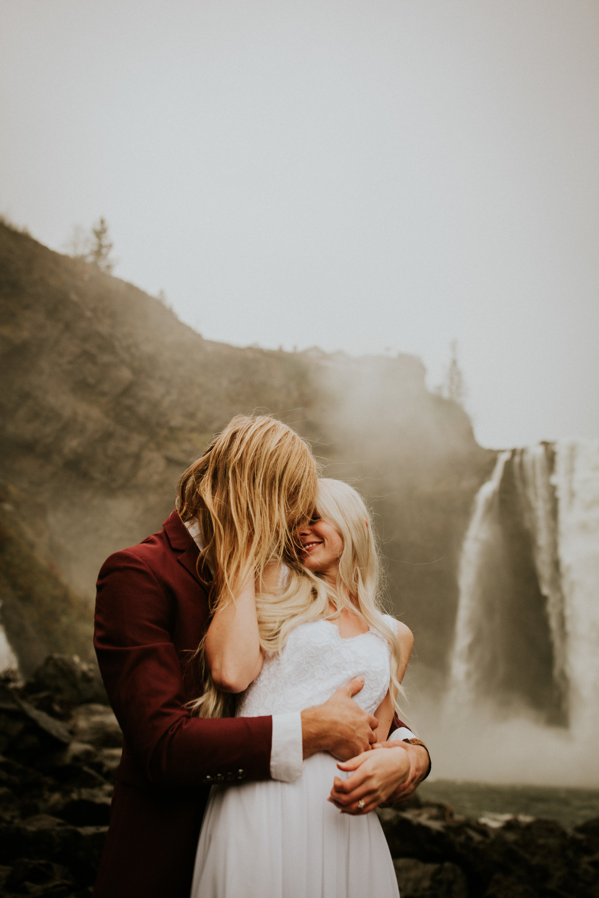Snoqualmie-falls-elopement