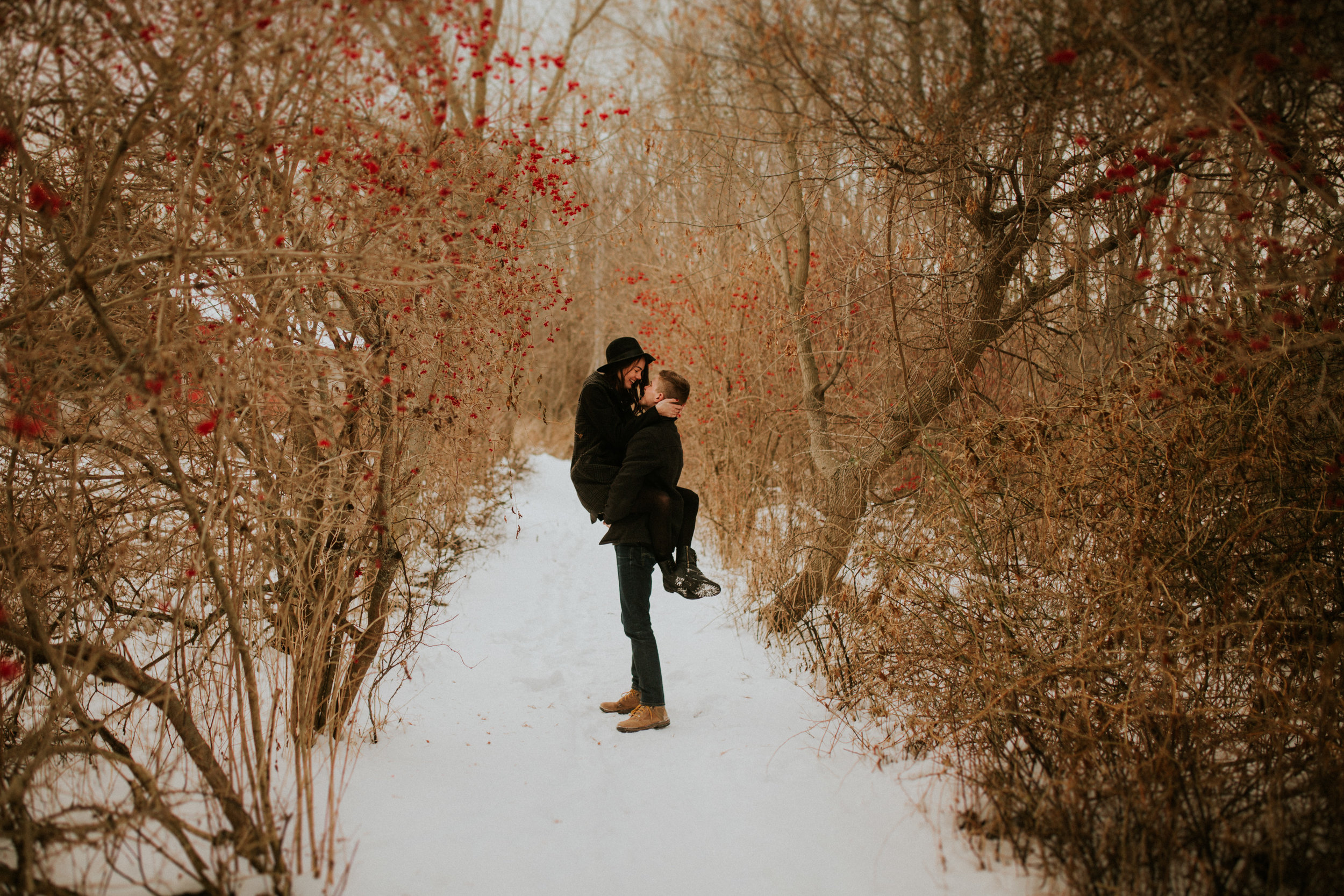 Presqu'ile Engagement Photographer/Zack and Dannielle
