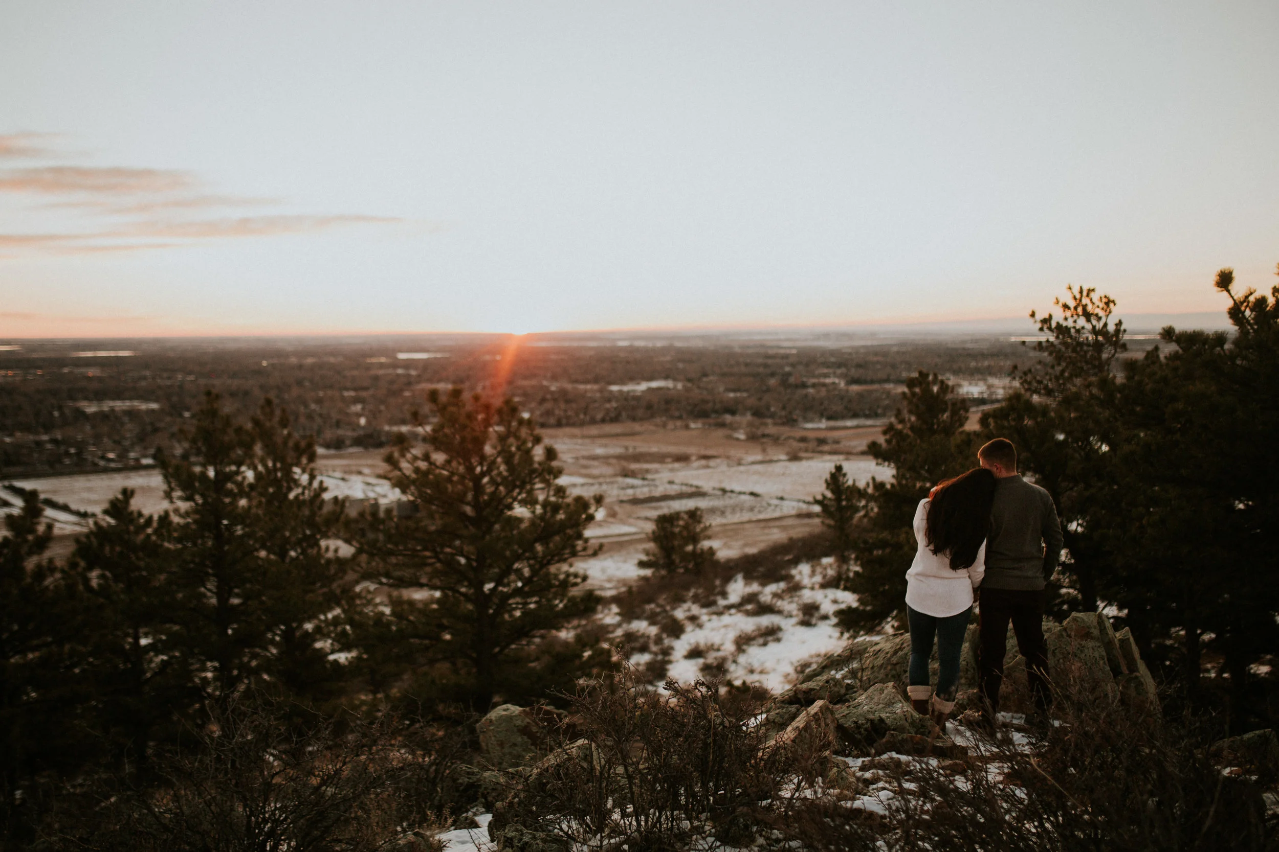 snowy-bear-lake-engagement