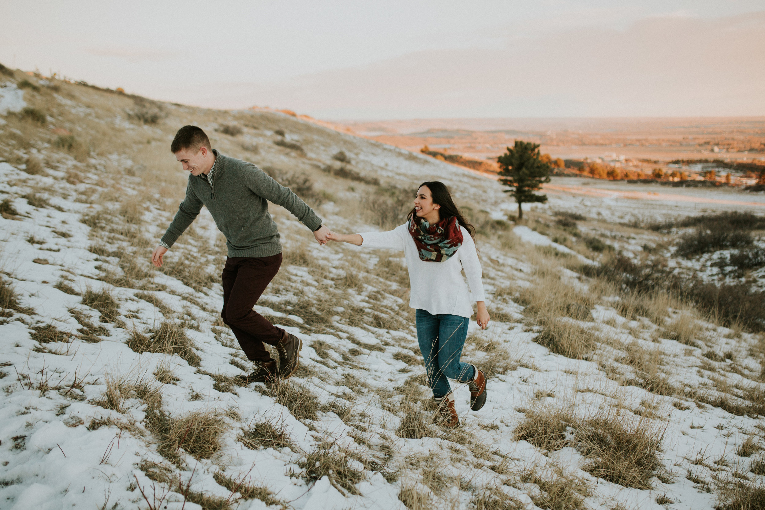 snowy-bear-lake-engagement