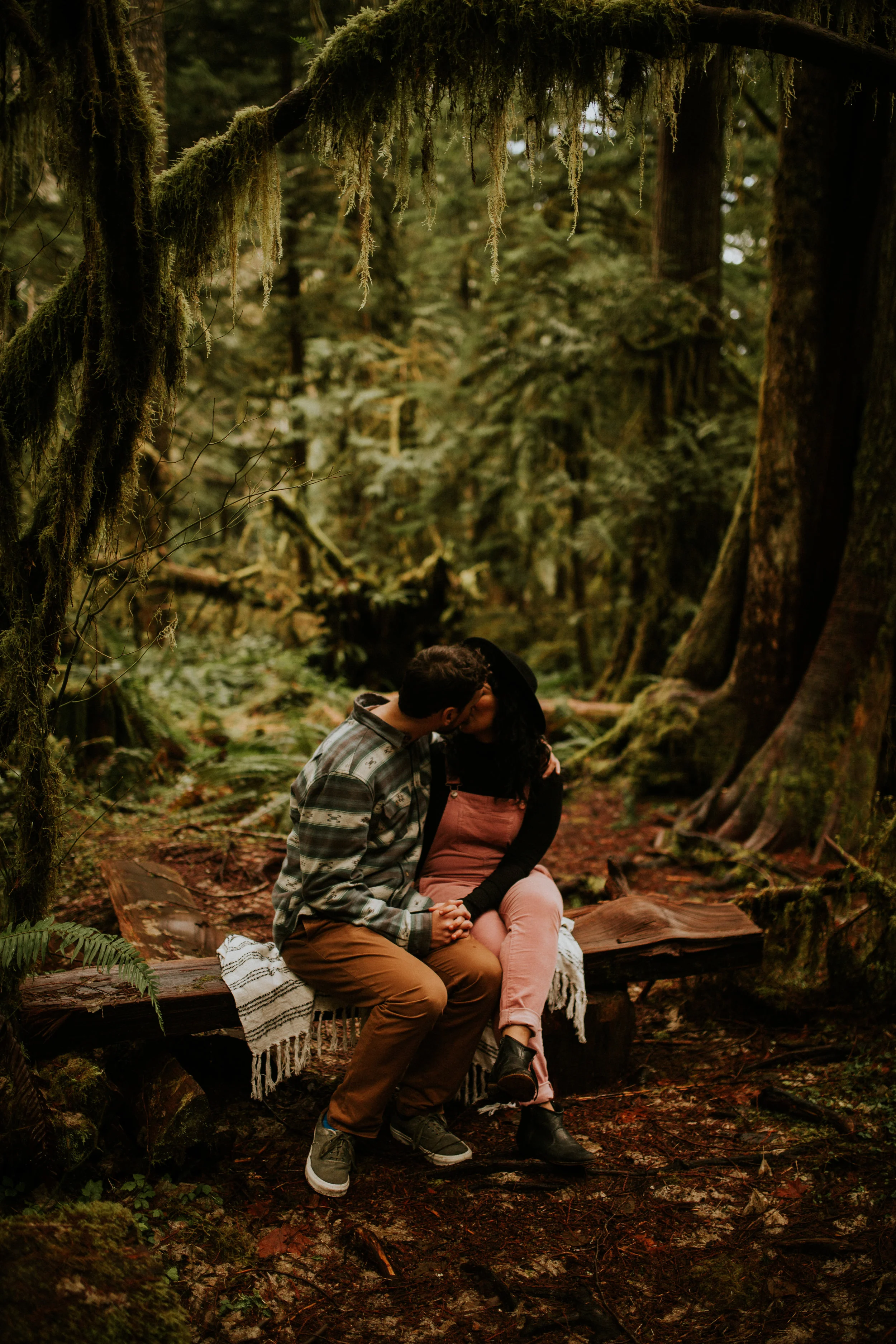 Marymere-falls-adventure-session