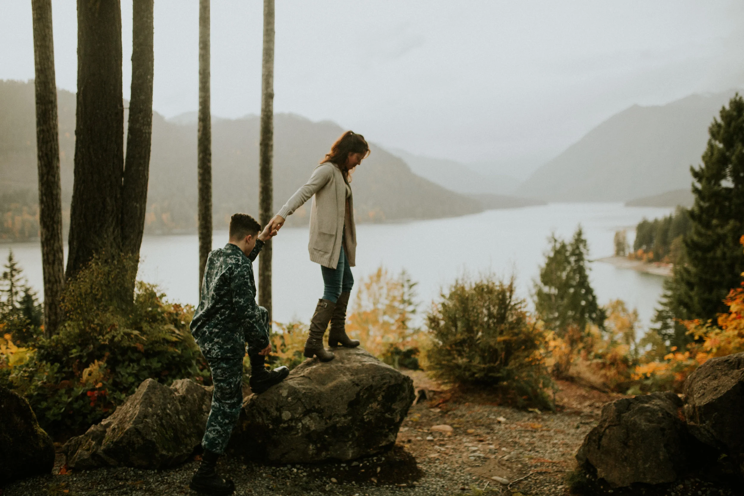Lake-Cushman-Adventure-Engagement-photographer-breeanna-lasher-83.jpg