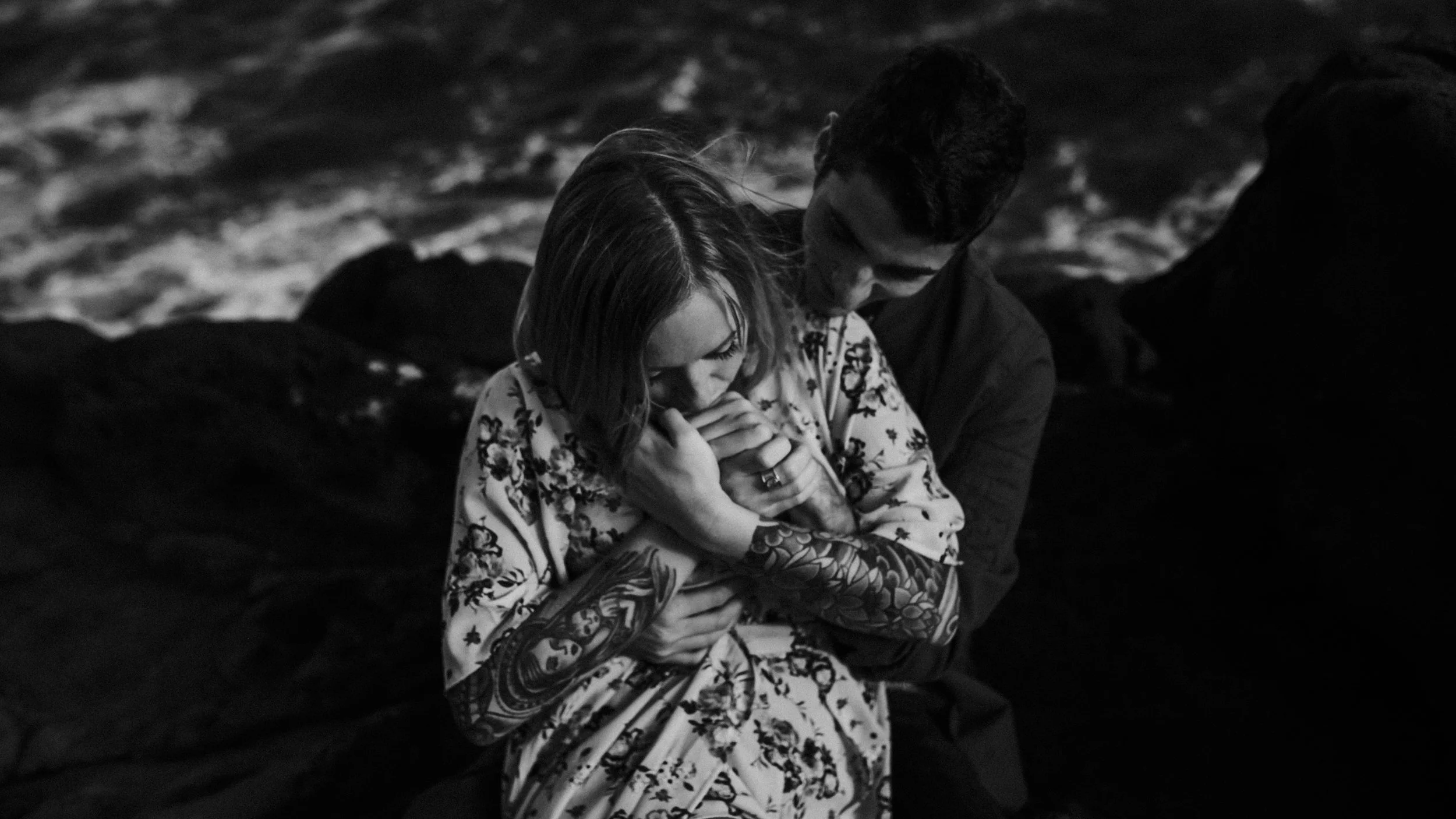 kauai engagement photography spouting horn poipu&nbsp;