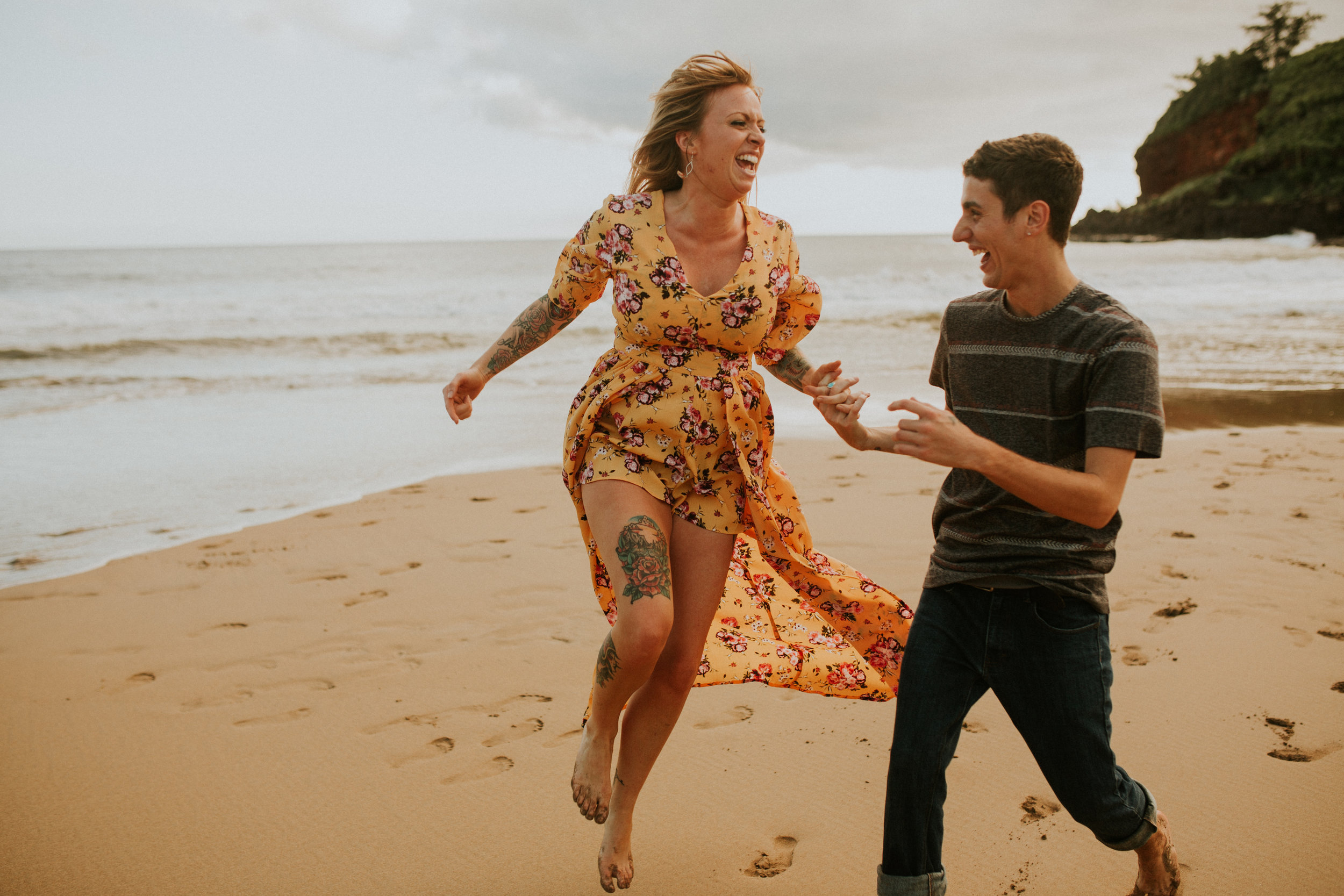 Kauai Engagement Photographer Spouting Horn — %Elopement + intimate wedding photographer