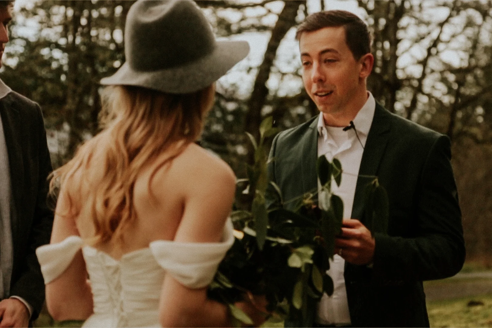 bridal veil falls bride in hat and boots wedding photography&nbsp;