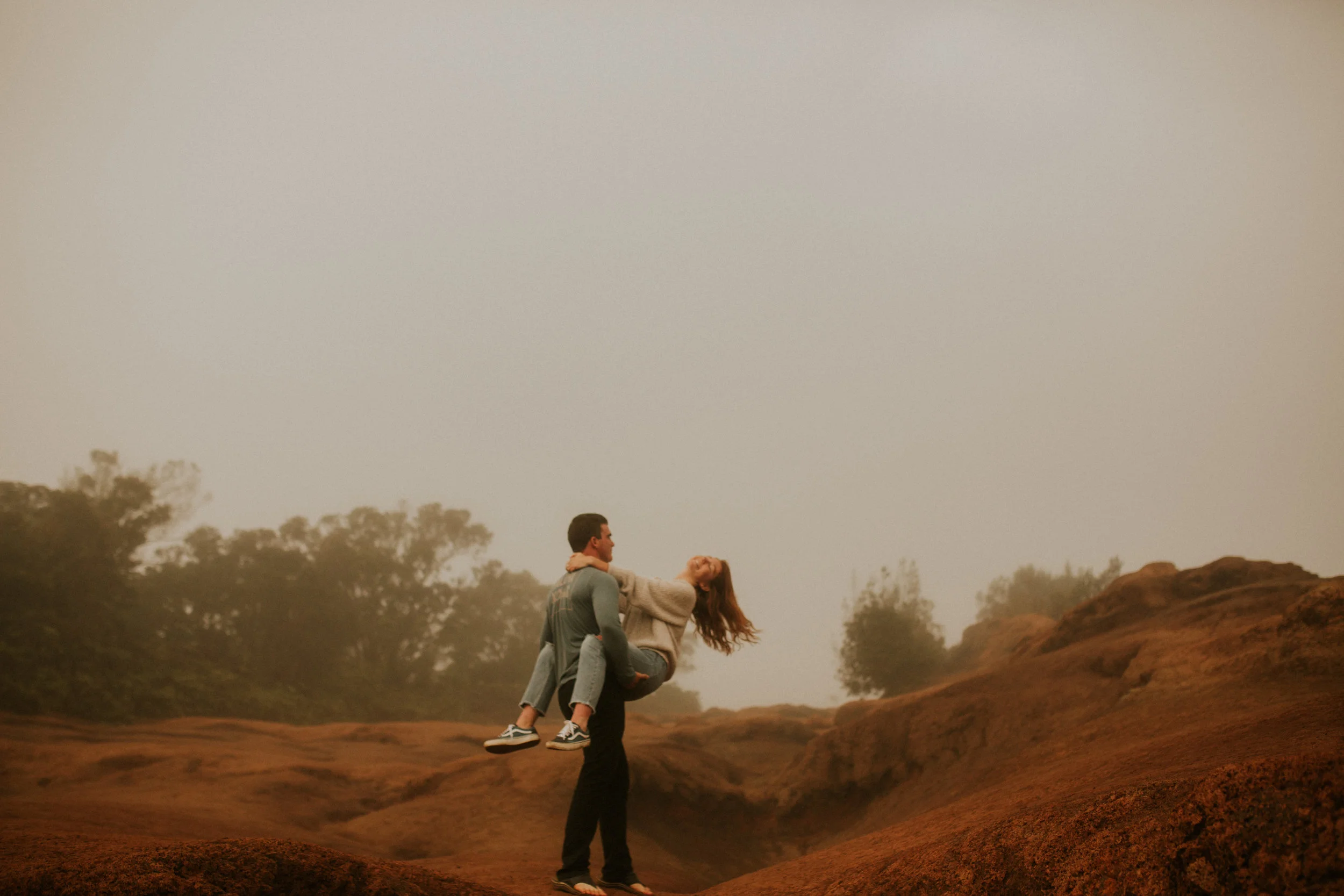 red dirt engagement photography nepali coastline kauai&nbsp;