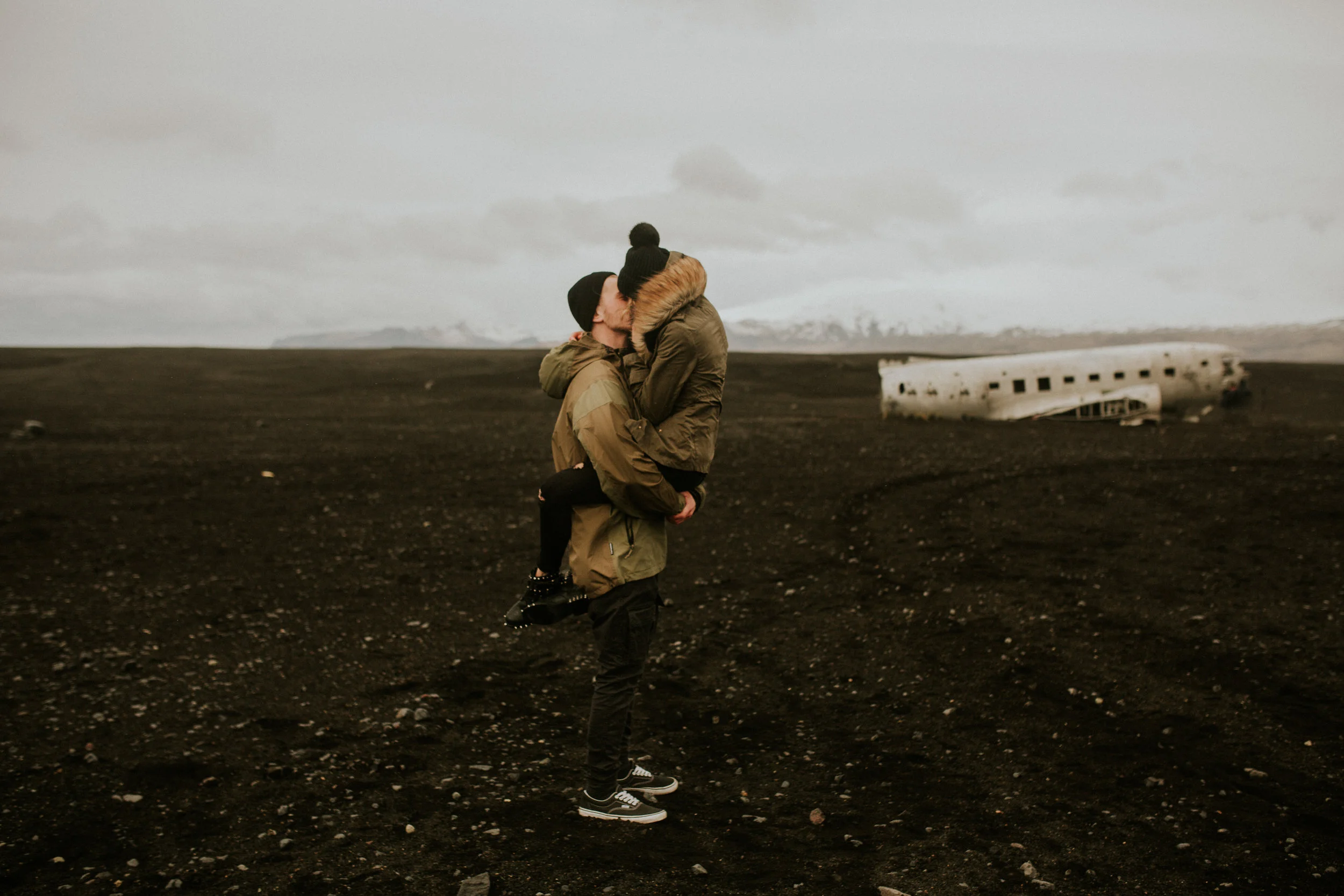 iceland plane crash engagement photographer Breeanna lasher