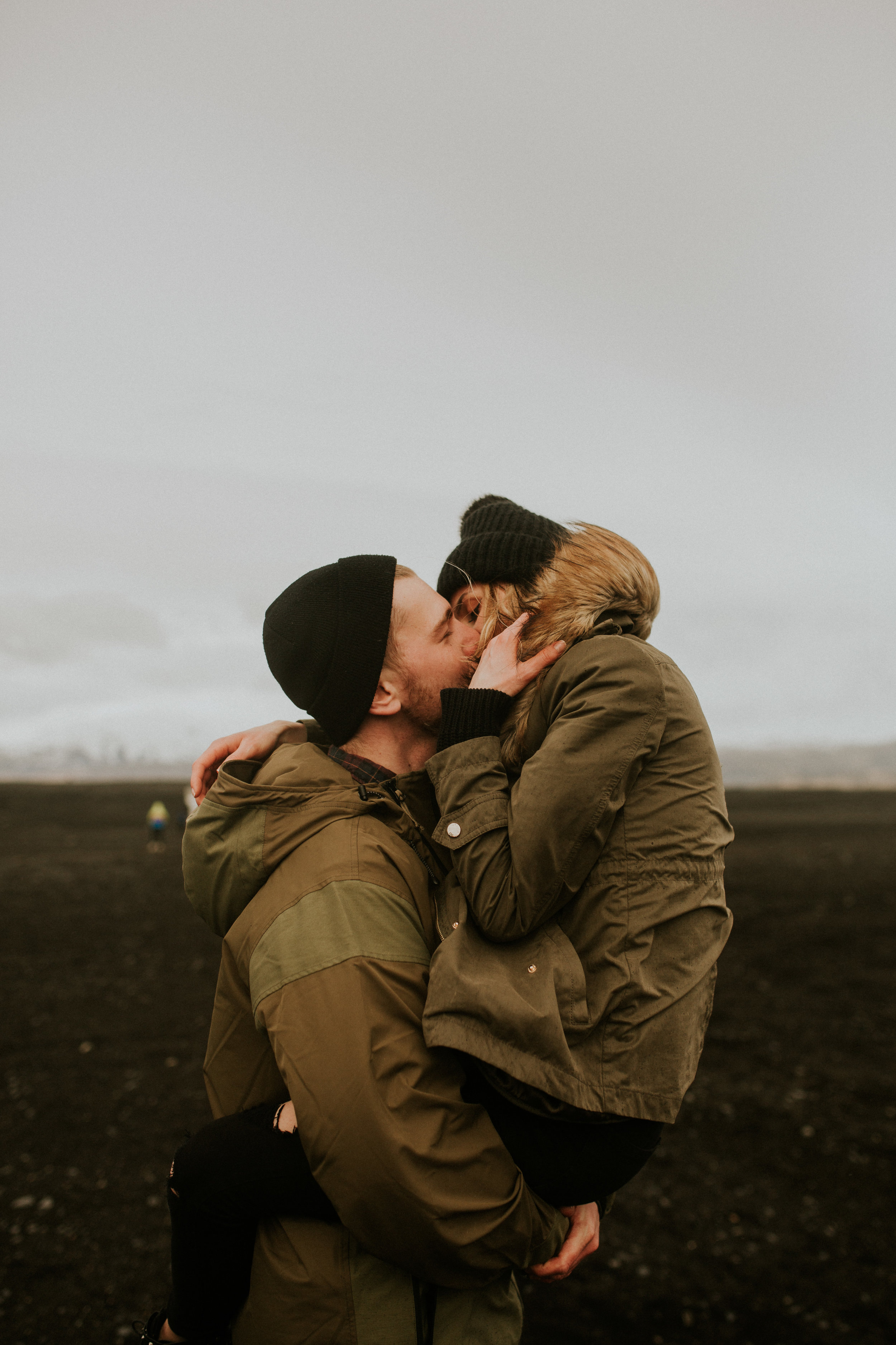 iceland plane crash engagement photographer Breeanna lasher