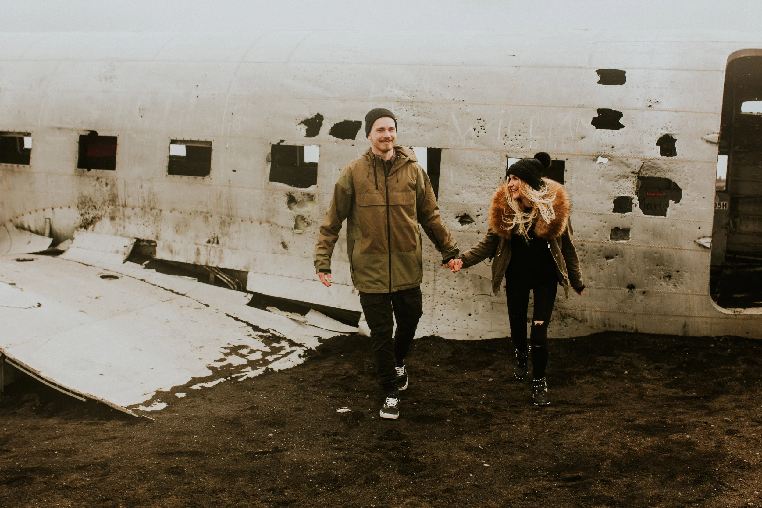 iceland plane crash engagement photographer Breeanna lasher