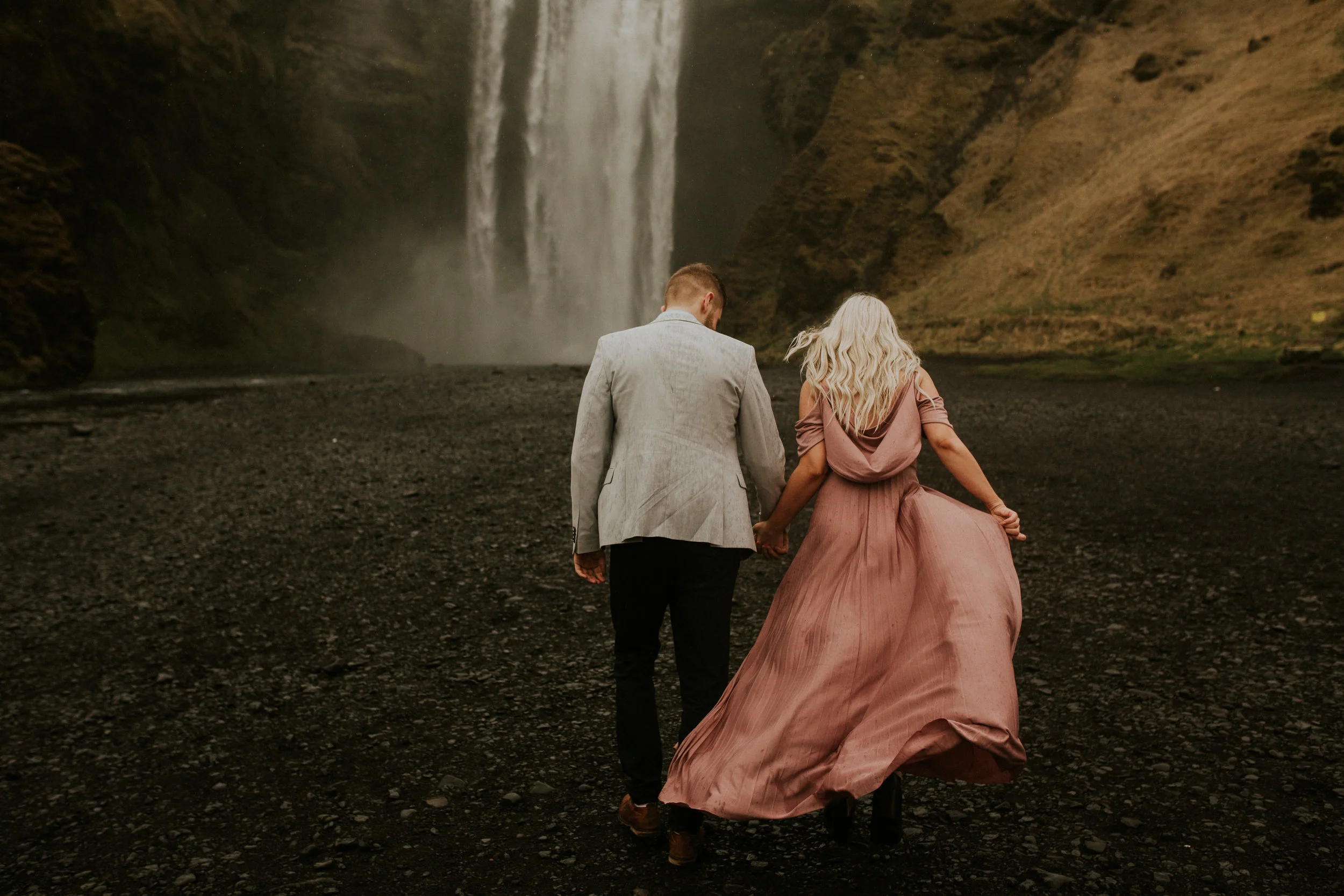 skogafoss elopement photographer breeanna lasher