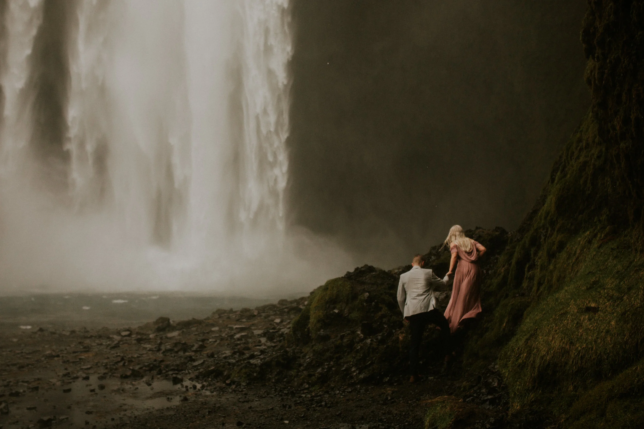 Iceland SKogafoss Waterfall Elopement Photographer BreeAnna Lasher 