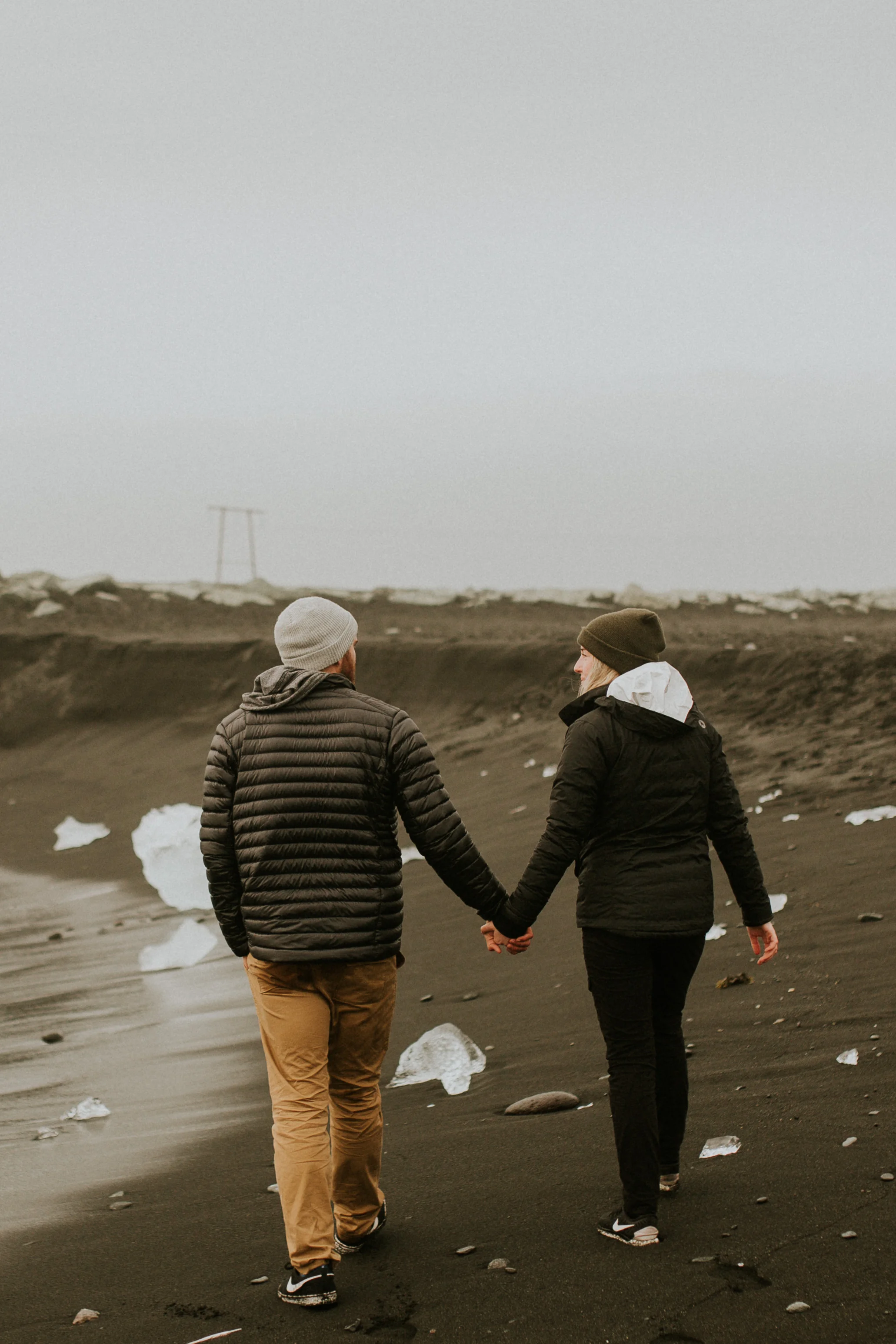 diamond beach in iceland vanlife engagement session photographer