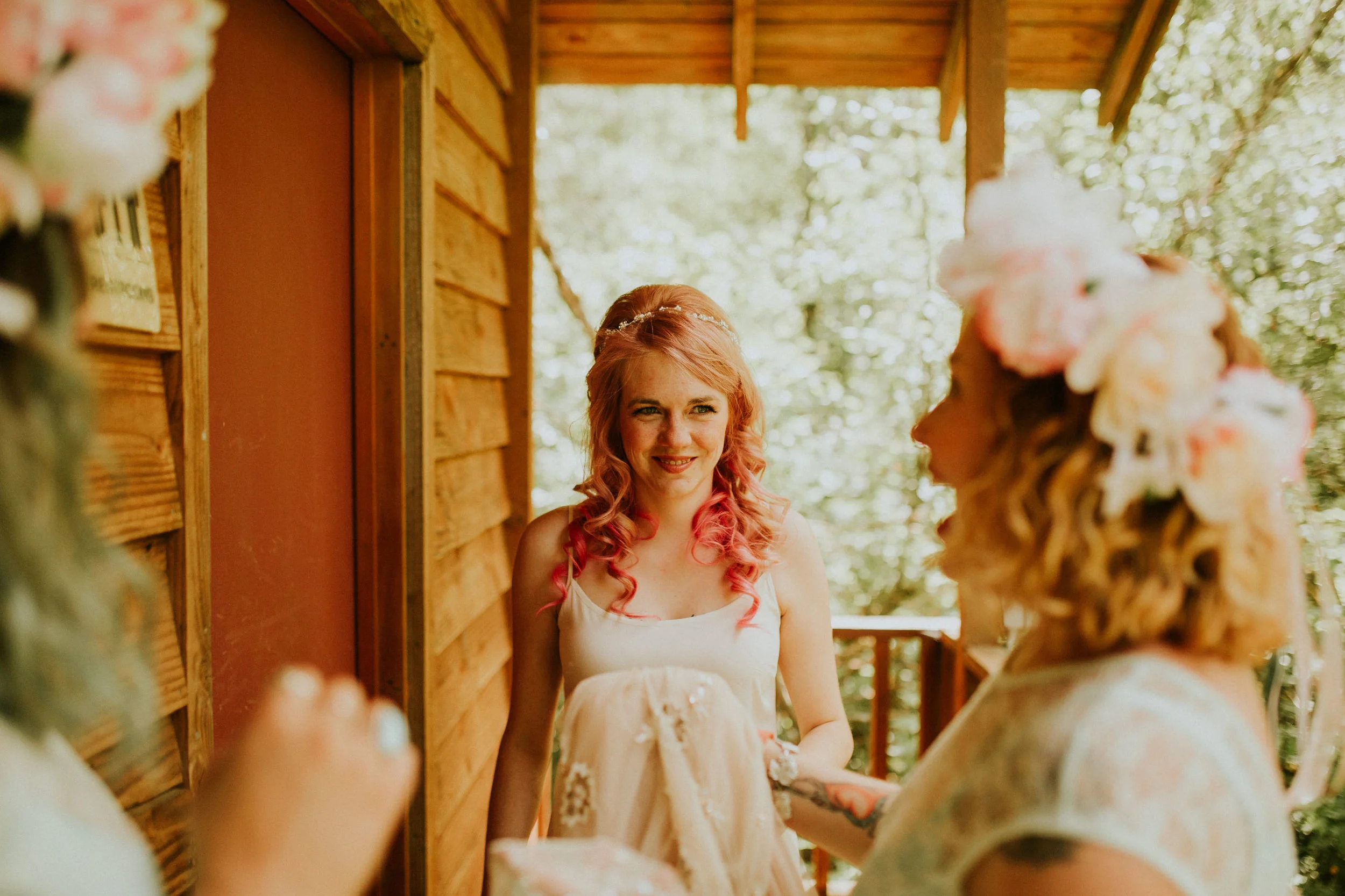 PNW elopement photographer breeanna lasher intimate forest wedding&nbsp;
