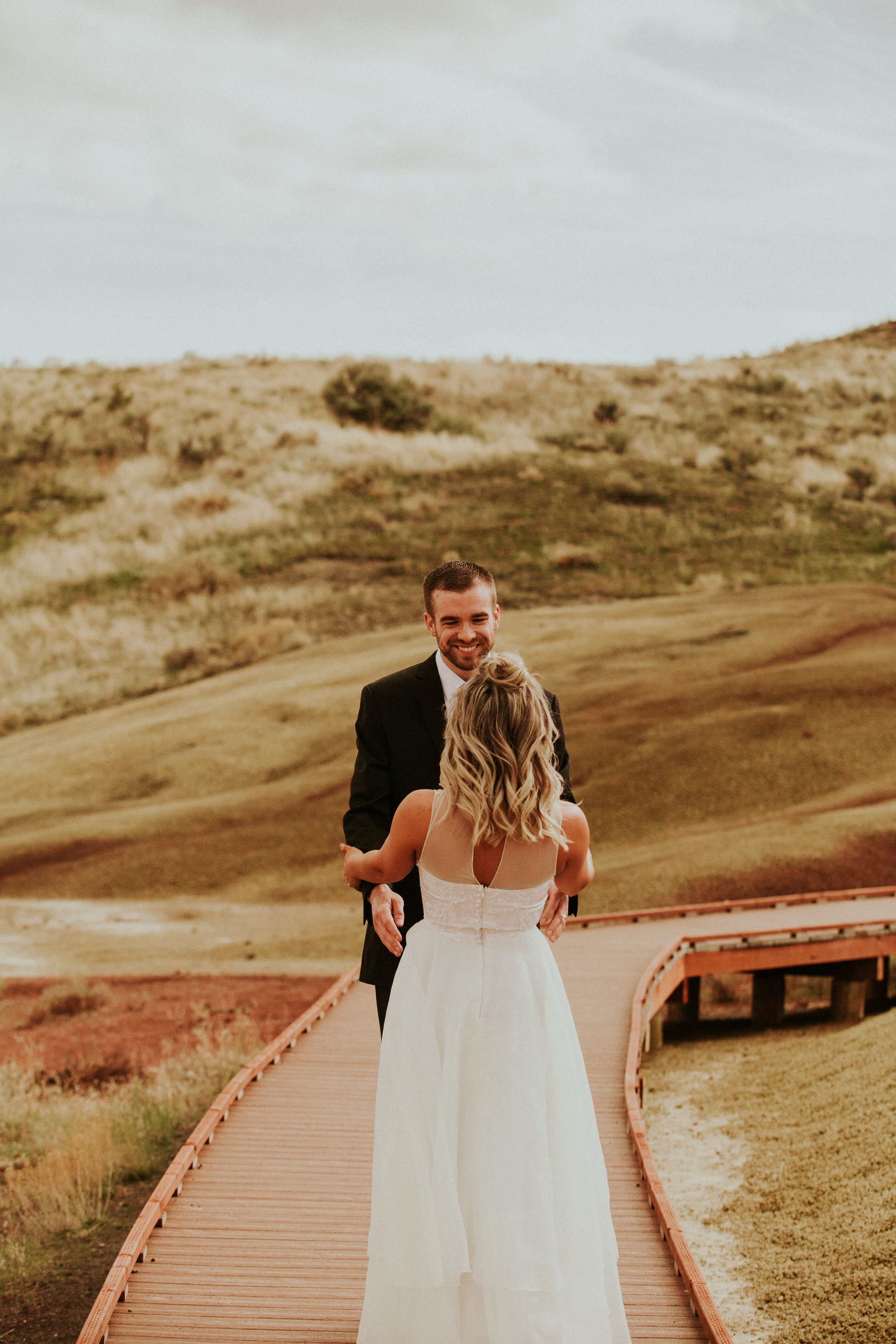 painted hills elopement photography by BreeAnna Lasher Seattle elopement Photography