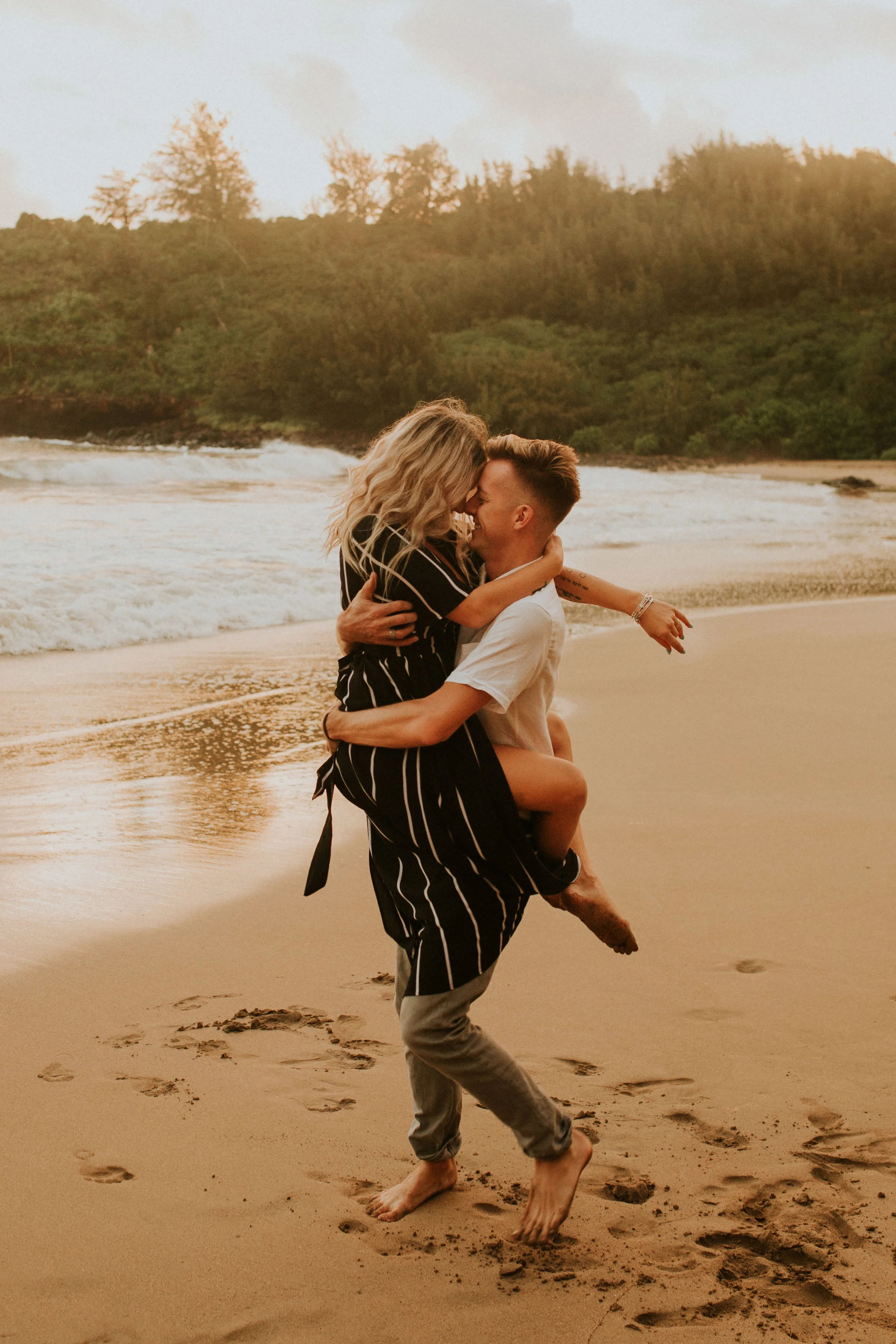 Barcelona Anniversary Session - Spain Couple’s Session - Barcelona Wedding Photographer - Barcelona Couple’s Photographer - Seattle Intimate Wedding Photographer - Seattle Elopement Photographer - Olympic National Park Wedding Photographer - Ruby Be…