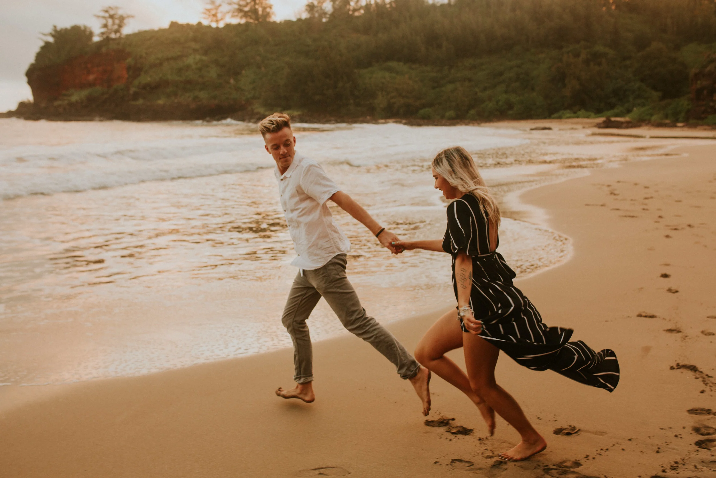 Barcelona Anniversary Session - Spain Couple’s Session - Barcelona Wedding Photographer - Barcelona Couple’s Photographer - Seattle Intimate Wedding Photographer - Seattle Elopement Photographer - Olympic National Park Wedding Photographer - Ruby Be…