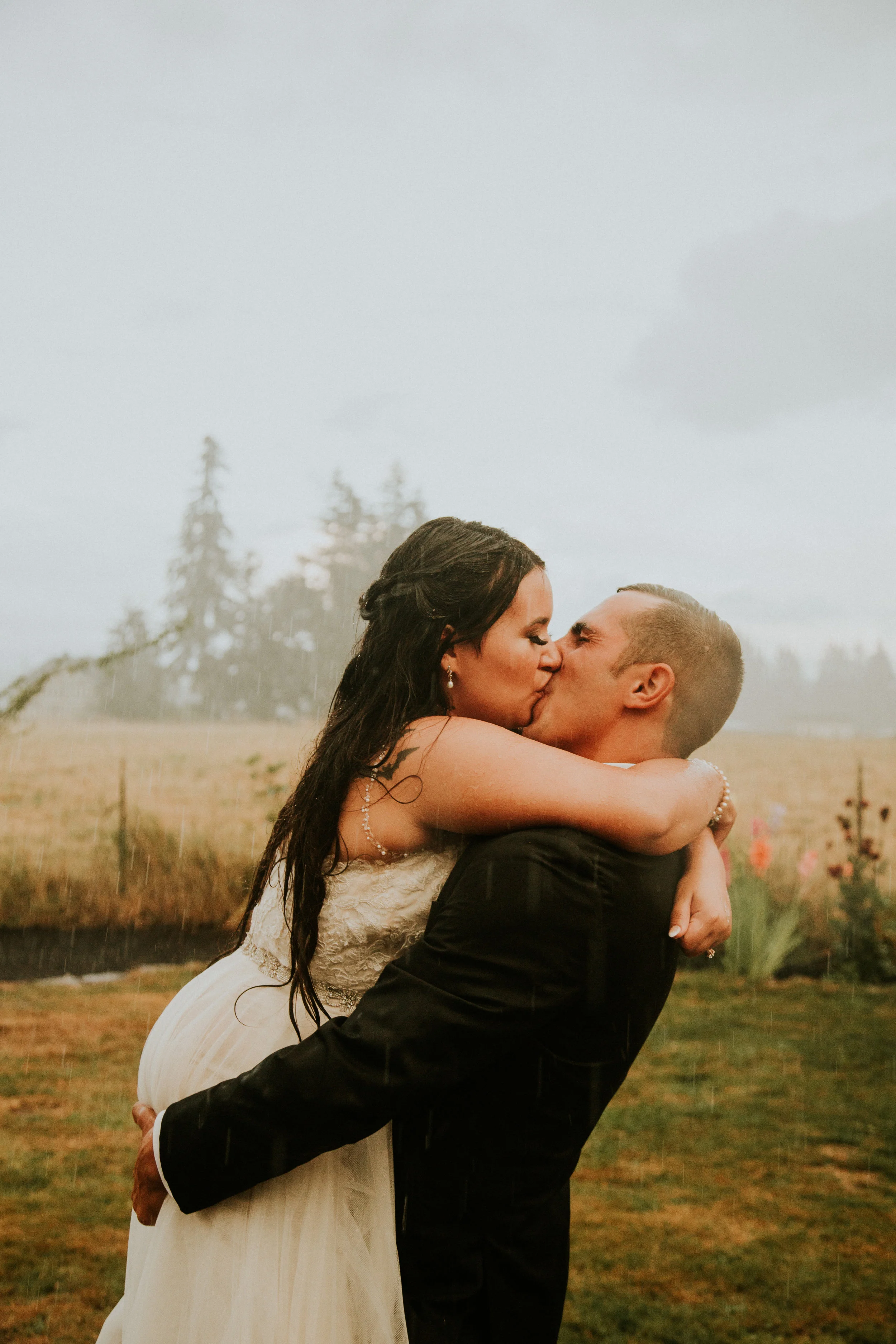 Pnw elopement photographer, - pnw wedding photographer - pnw intimate wedding - Seattle elopement photographer - Seattle intimate wedding photographer - Seattle Kerry park elopement - Seattle parson’s gardens elopement - asian wedding - olympic national park wedding photographer - Washington intimate wedding photographer - Washington elopement photographer - ruby beach wedding photographer 