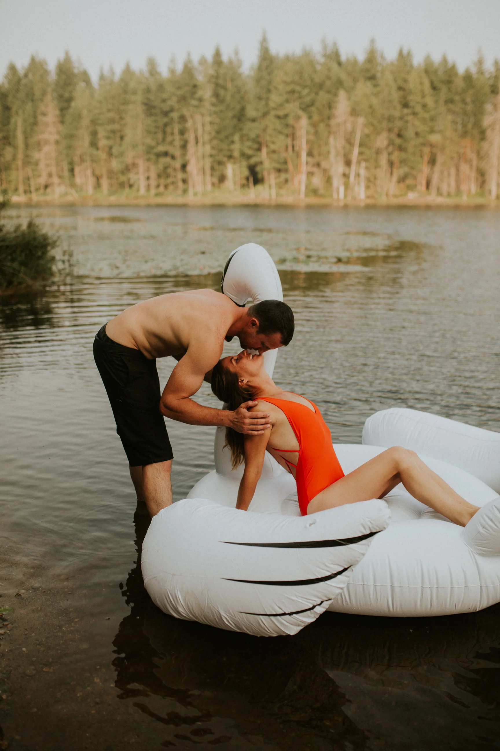 Pnw elopement photographer, pnw wedding photographer,&nbsp; pnw intimate wedding,&nbsp; Seattle elopement photographer, oregon intimate wedding photographer, Eugene Oregon elopement,&nbsp; Seattle parson’s gardens elopement, painted hills elopement,…