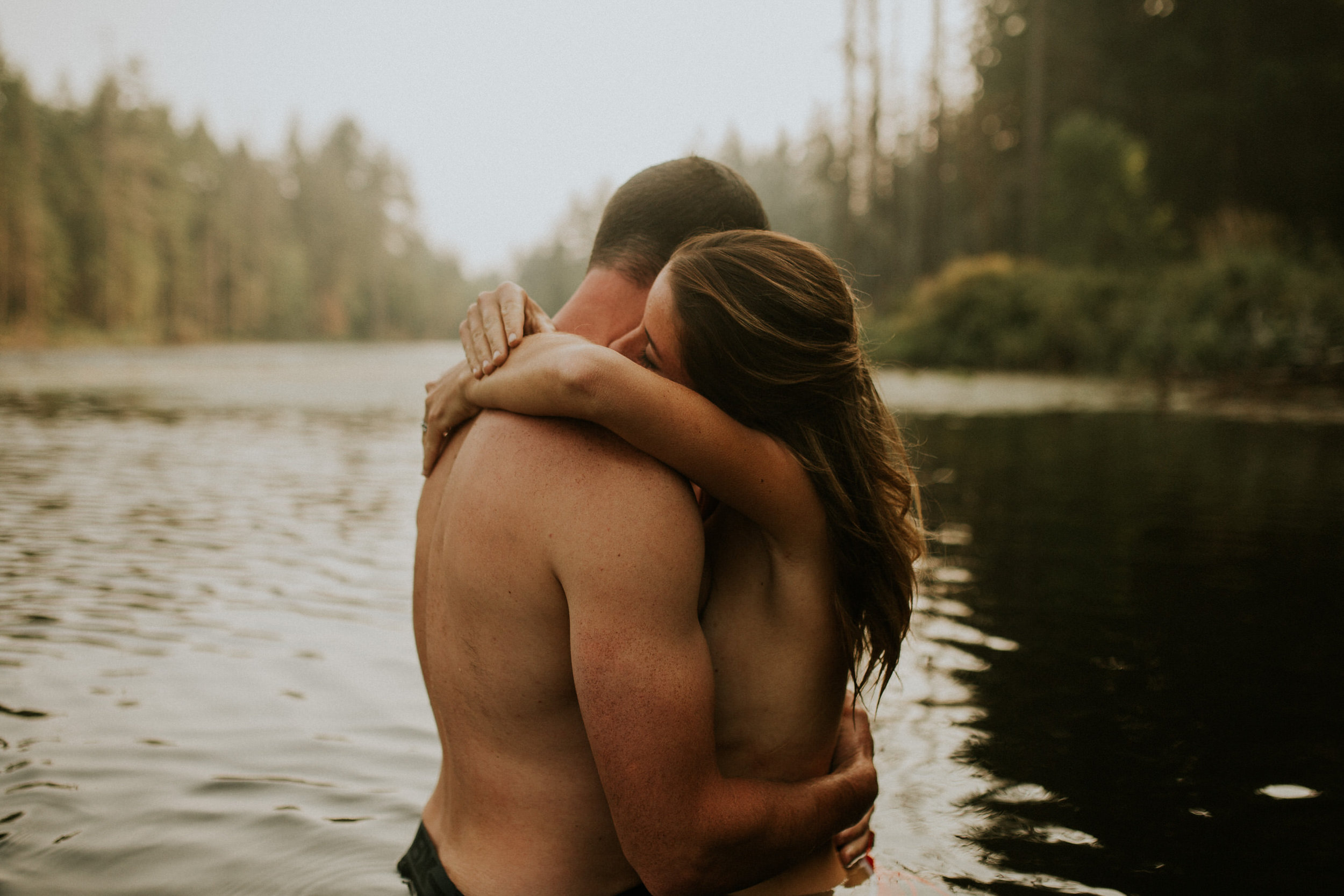 Pnw elopement photographer, pnw wedding photographer,&nbsp; pnw intimate wedding,&nbsp; Seattle elopement photographer, oregon intimate wedding photographer, Eugene Oregon elopement,&nbsp; Seattle parson’s gardens elopement, painted hills elopement,…