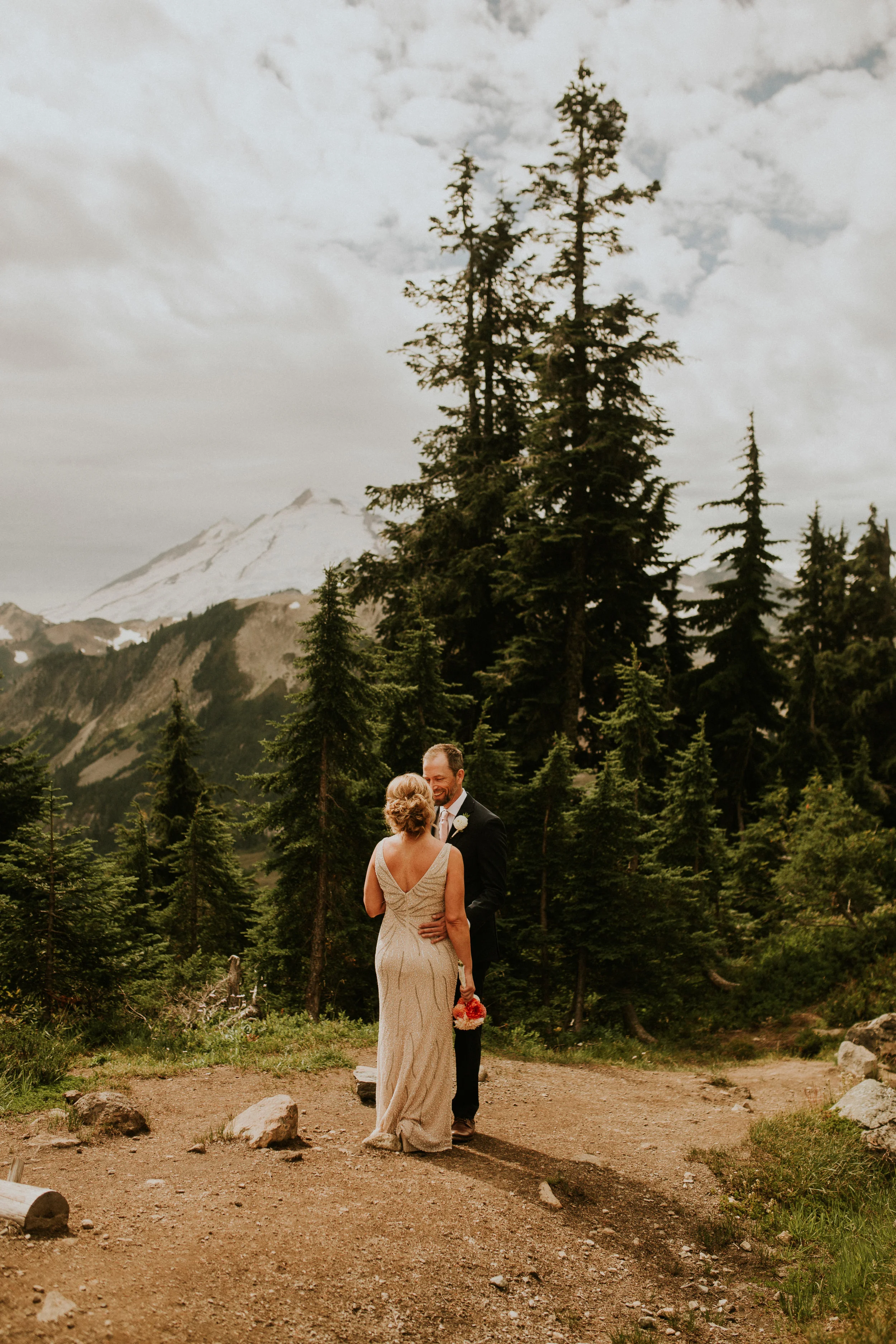 Yosemite Anniversary Session -yosemite Couple’s Session - Yosemite Wedding Photographer - Yosemite Couple’s Photographer - California Intimate Wedding Photographer - Seattle Elopement Photographer - Olympic National Park Wedding Photographer - Ruby Beach Wedding Photographer - Las Vegas Elopement Photographer - Washington Intimate Wedding Photographer - PNW Elopement Photographer - Mt Baker Washington Wedding Photographer - Ireland Wedding Photographer - mt baker Wedding Photographer - mountain Wedding Phographer