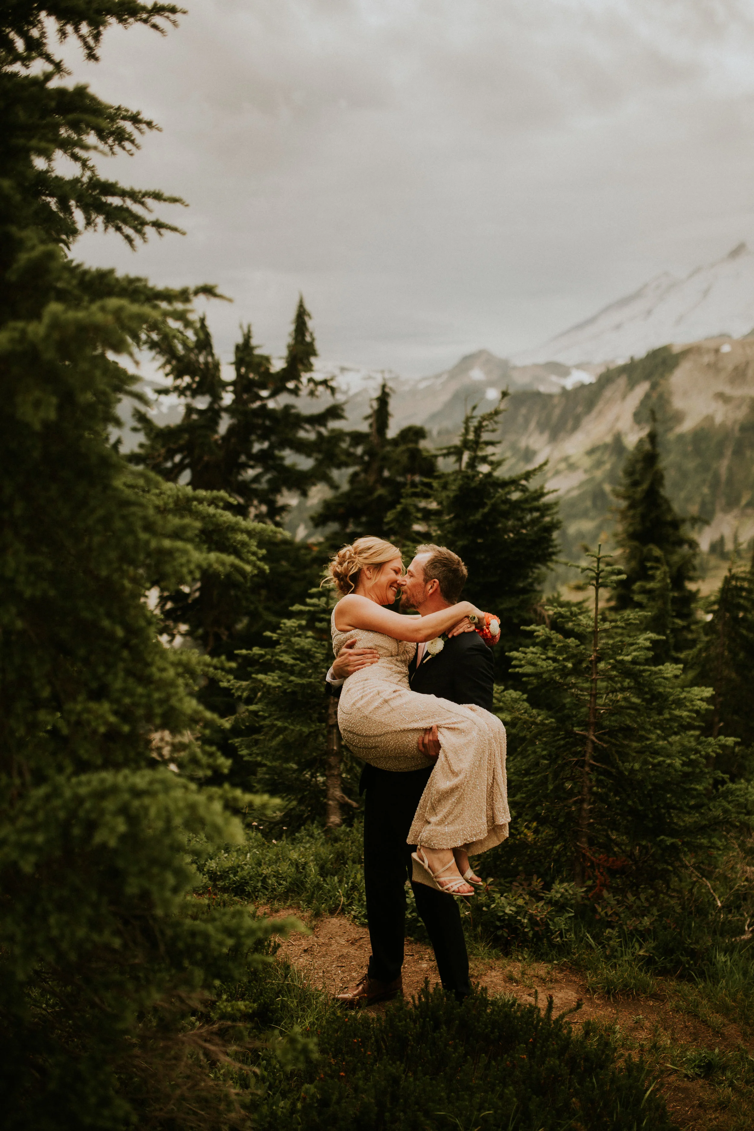 Yosemite Anniversary Session -yosemite Couple’s Session - Yosemite Wedding Photographer - Yosemite Couple’s Photographer - California Intimate Wedding Photographer - Seattle Elopement Photographer - Olympic National Park Wedding Photographer - Ruby …