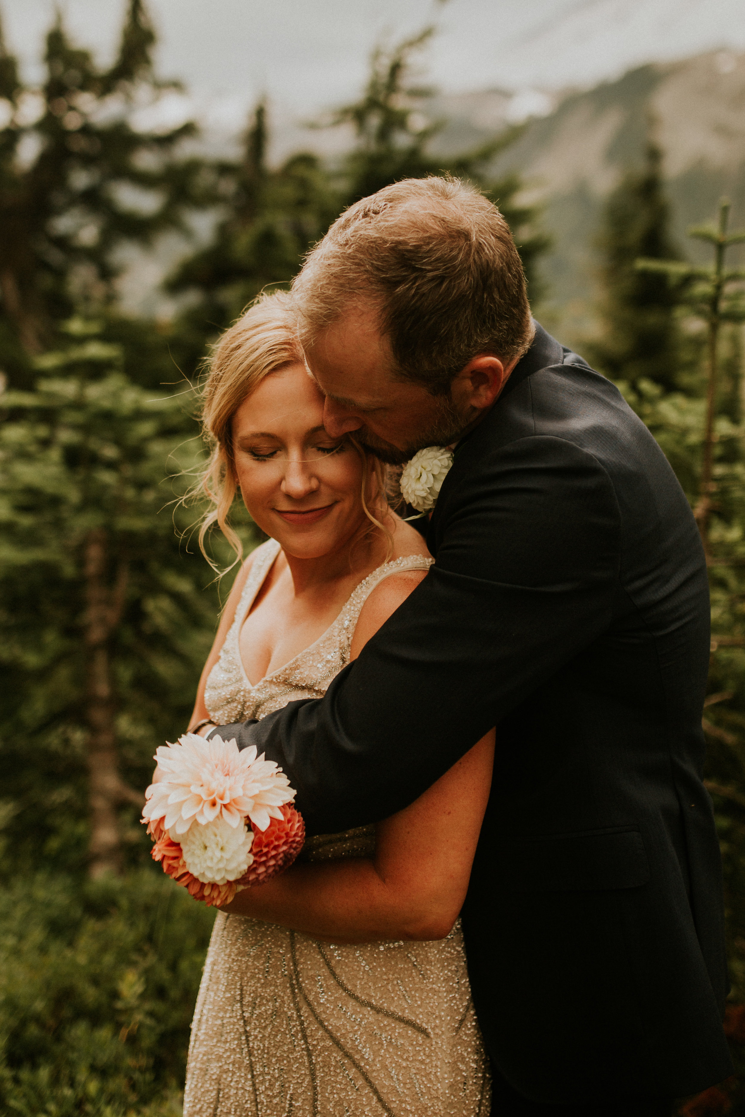 Yosemite Anniversary Session -yosemite Couple’s Session - Yosemite Wedding Photographer - Yosemite Couple’s Photographer - California Intimate Wedding Photographer - Seattle Elopement Photographer - Olympic National Park Wedding Photographer - Ruby …