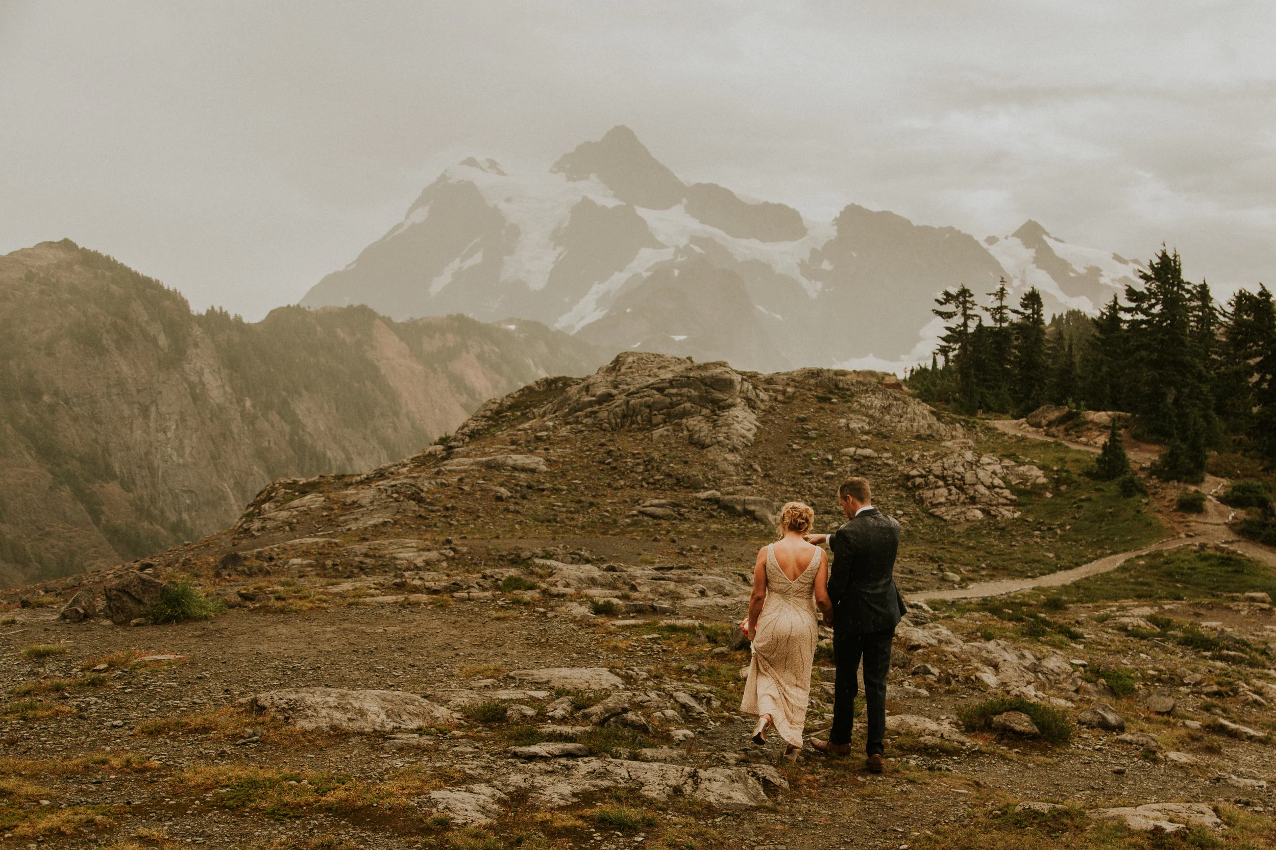 Yosemite Anniversary Session -yosemite Couple’s Session - Yosemite Wedding Photographer - Yosemite Couple’s Photographer - California Intimate Wedding Photographer - Seattle Elopement Photographer - Olympic National Park Wedding Photographer - Ruby …